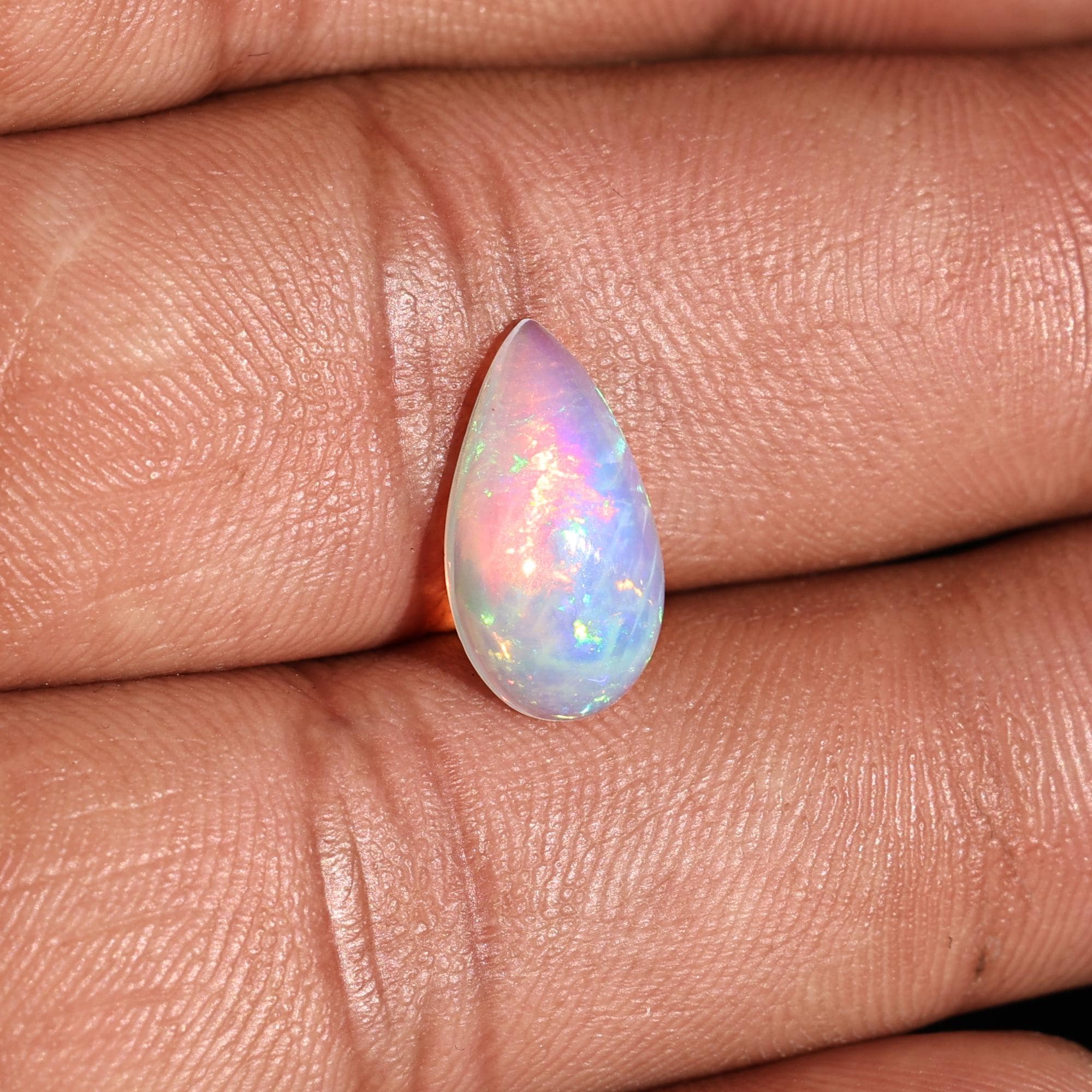 Natural Ethiopian Opal Gemstone  2 Carat White Fire Opal Cabochon for Jewelry Making