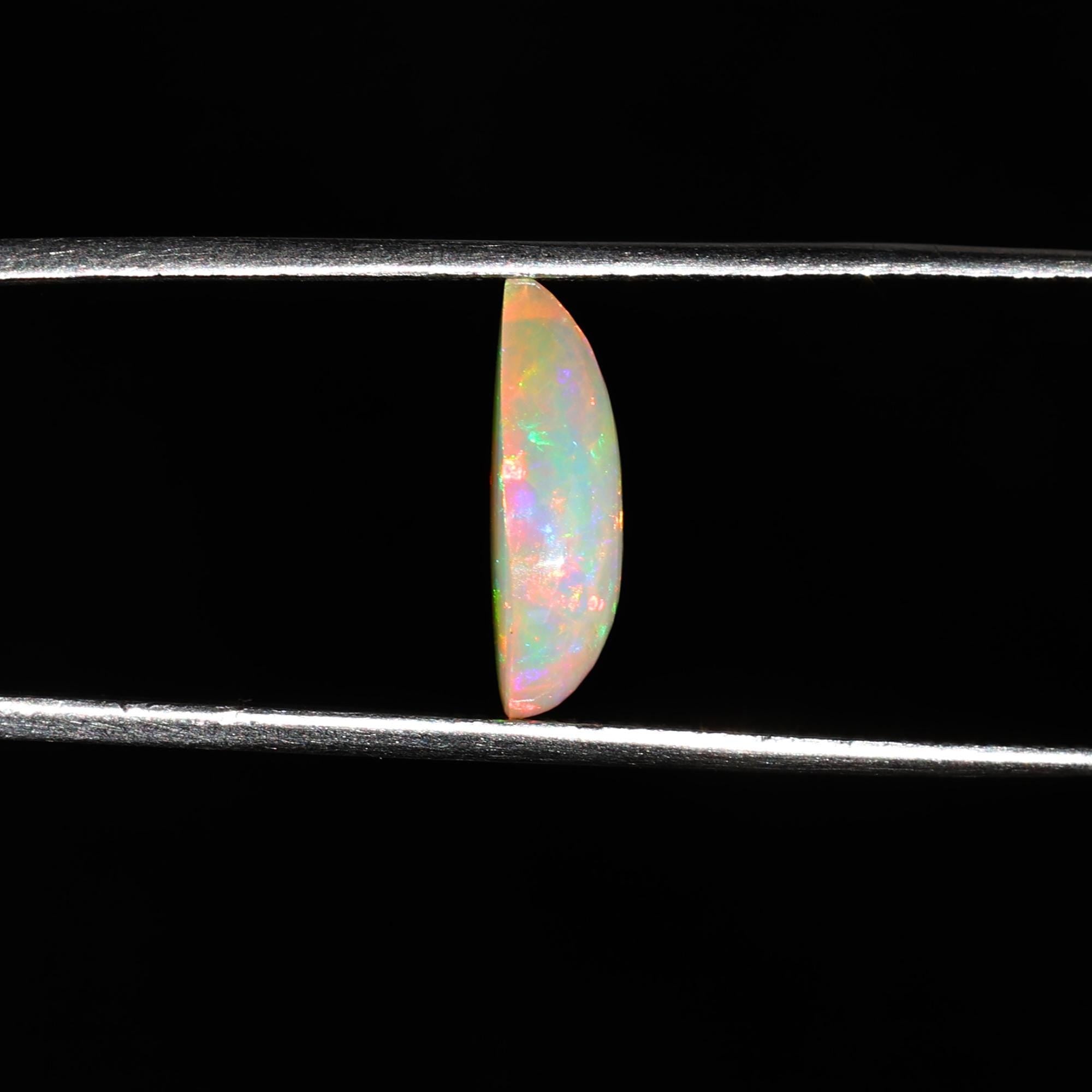 1.40 Carat Ethiopian Fire Opal Cabochon: White Gemstone for Jewelry