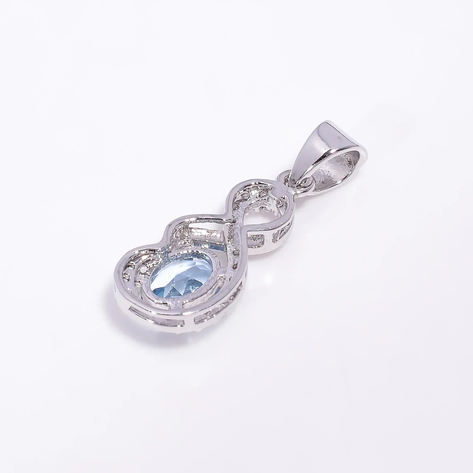 Beautiful Natural 6x8mm Oval Sky Blue Topaz Pendant, Authentic Gemstone 925 Sterling Silver, Unique Blue Pendant, Anniversary Gift for Love