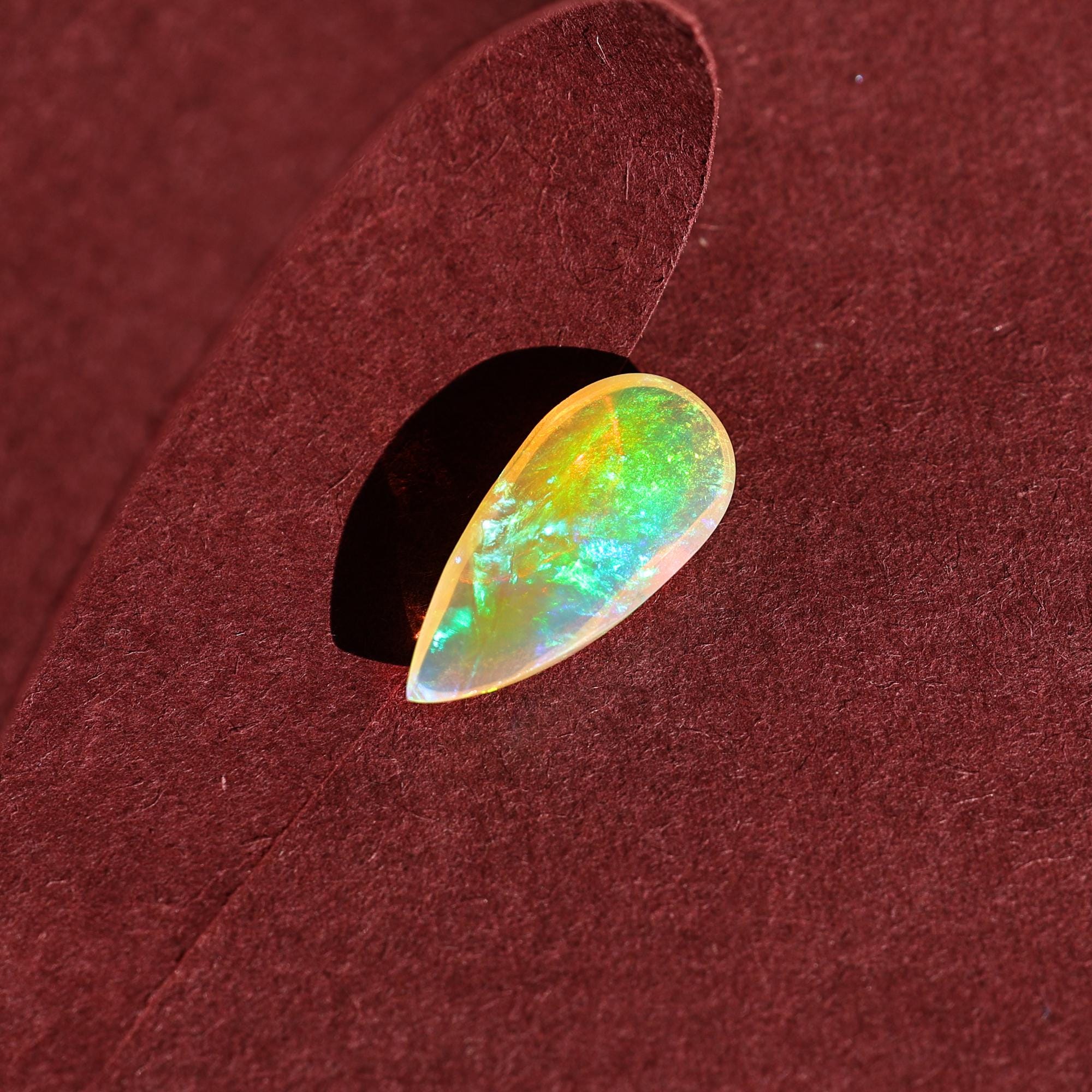3.30 Carat Genuine White Ethiopian Opal Cabochon Rainbow Opal for Jewelry Making