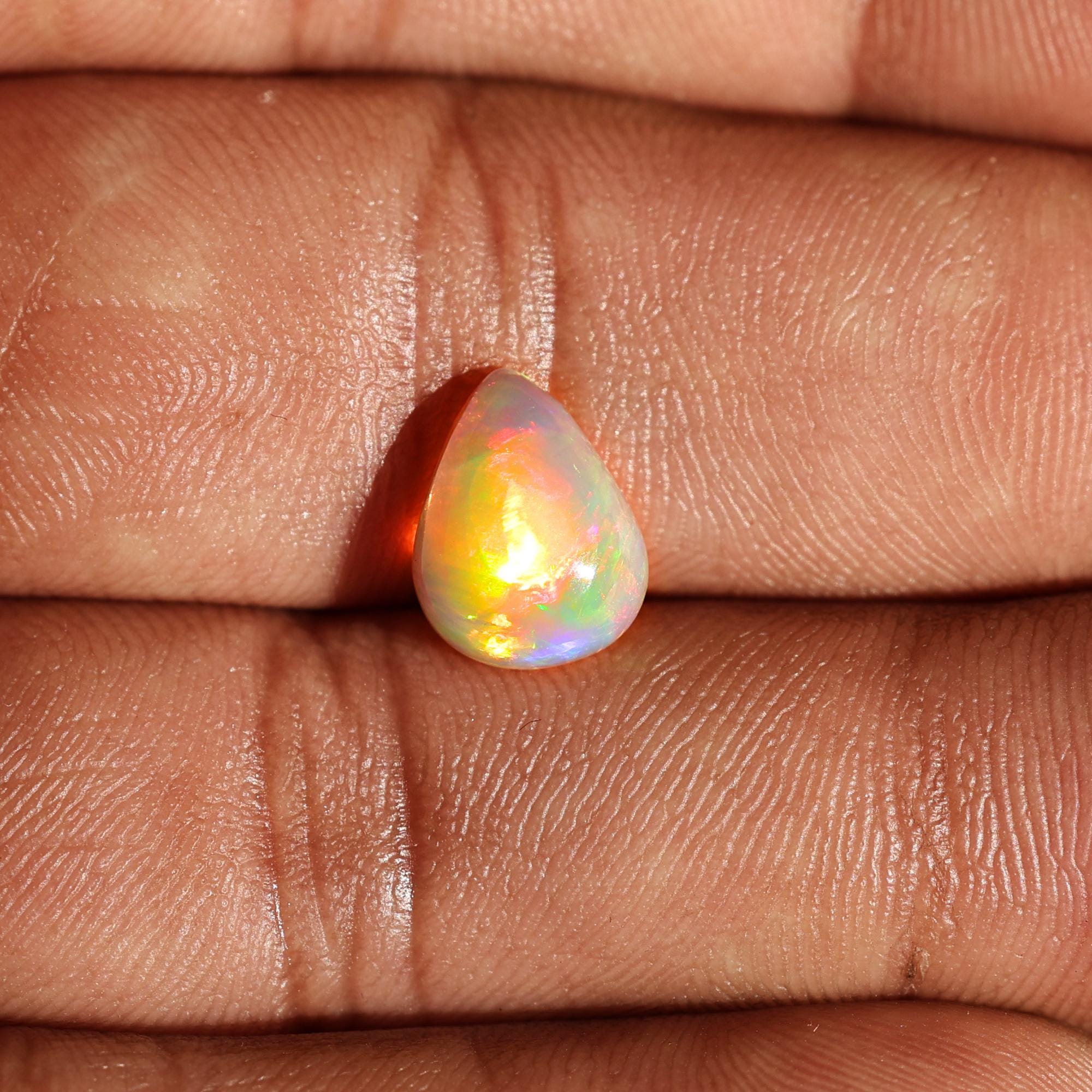 Natural White Ethiopian Fire Opal Cabochon: 2 Carat Gemstone for Jewelry Making