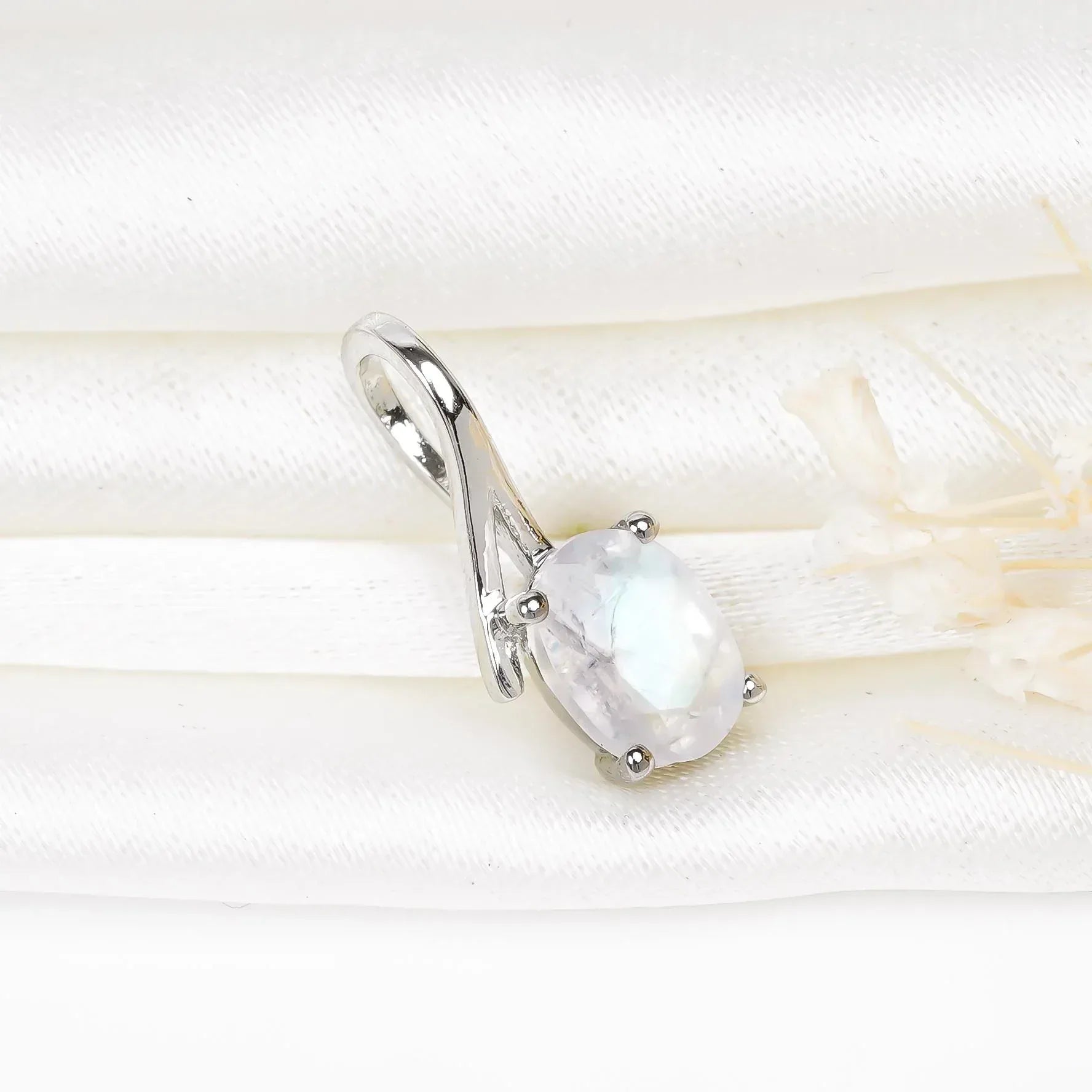 Rainbow Moonstone Pendant: 925 Sterling Silver Oval Gemstone Jewelry