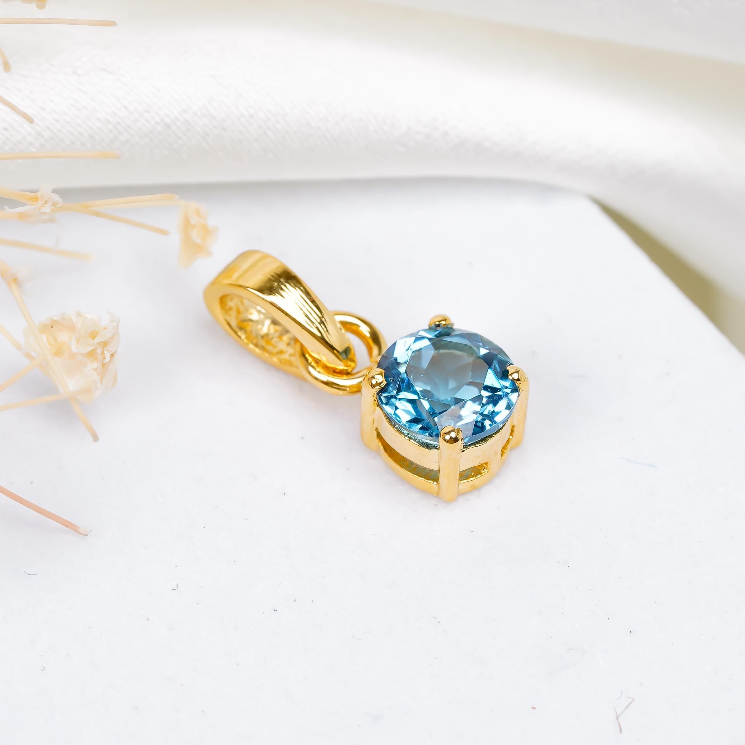 London Blue Topaz Pendant: 925 Sterling Silver, 6mm Round Cut