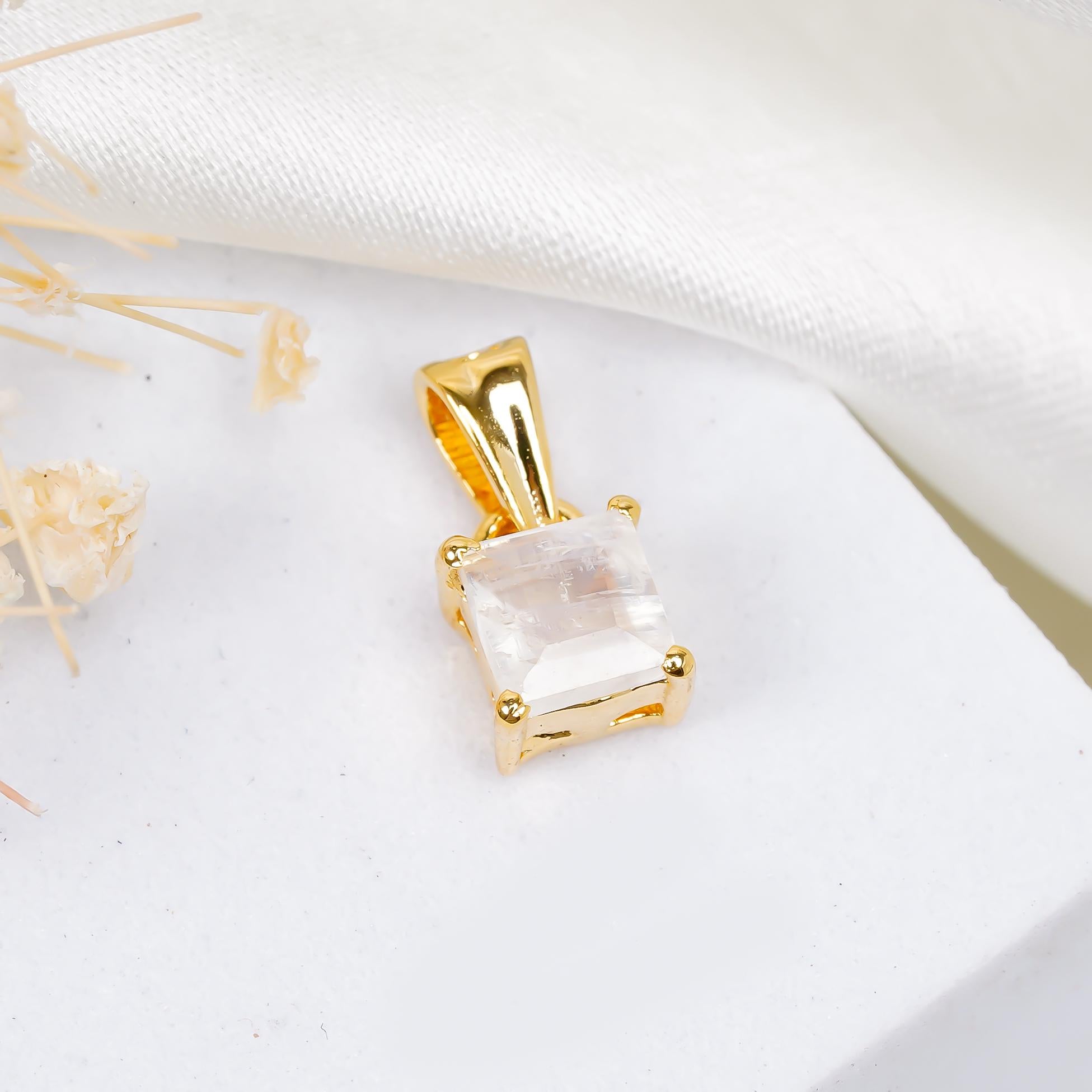 Rainbow Moonstone 925 Sterling Silver Pendant - June Birthstone