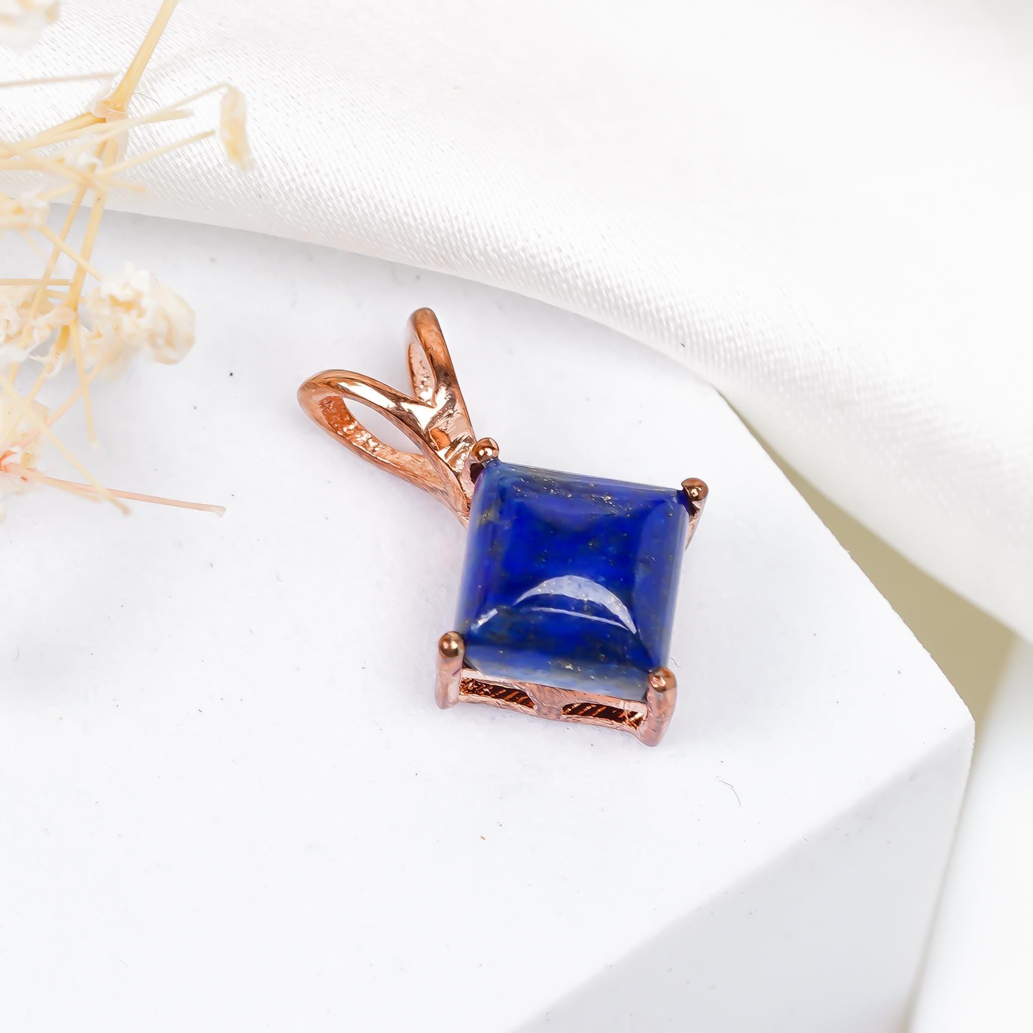 Lapis Lazuli Pendant: 925 Sterling Silver, 8mm Square Stone