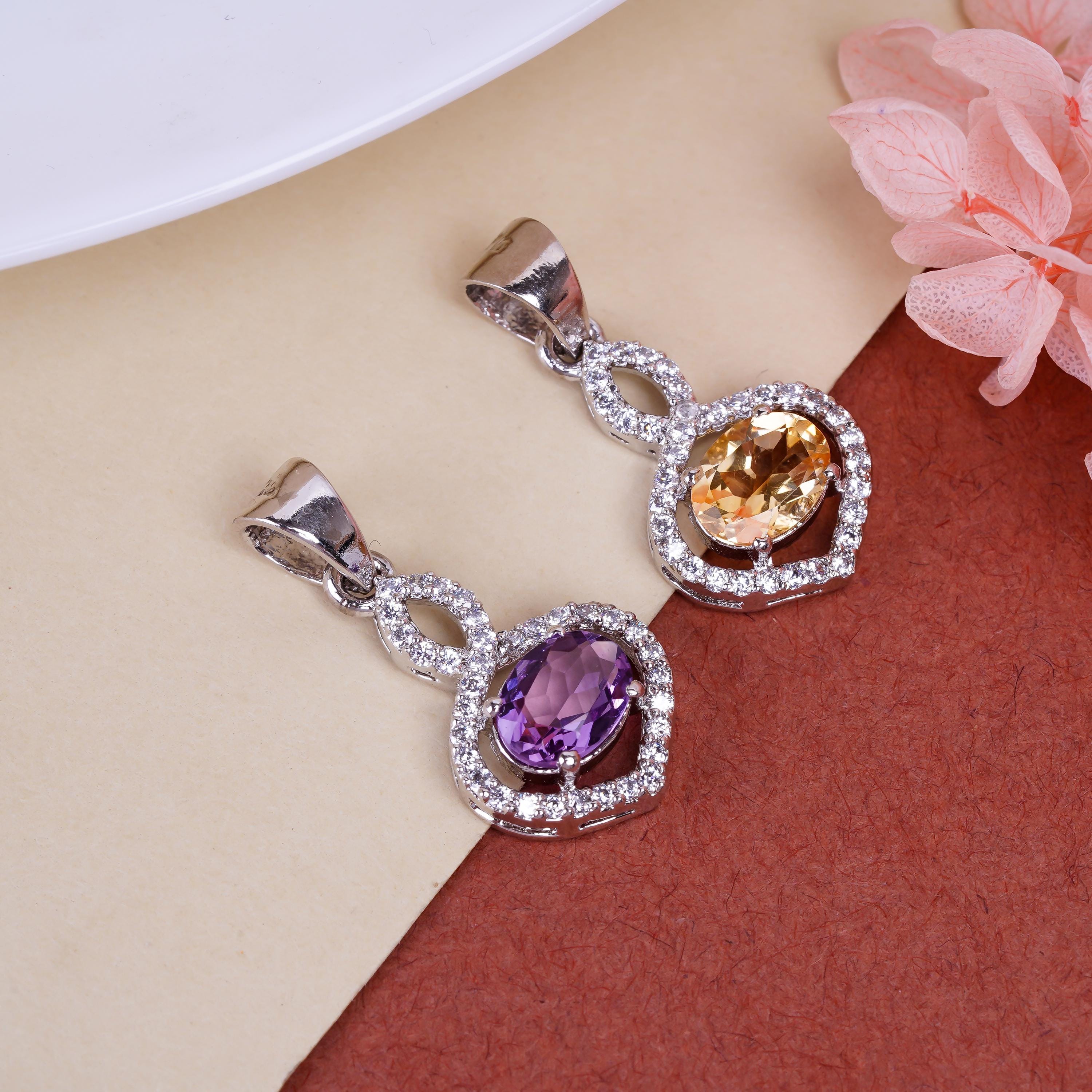 Sterling Silver Moonstone Pendant: Vintage-Style Oval Gemstone