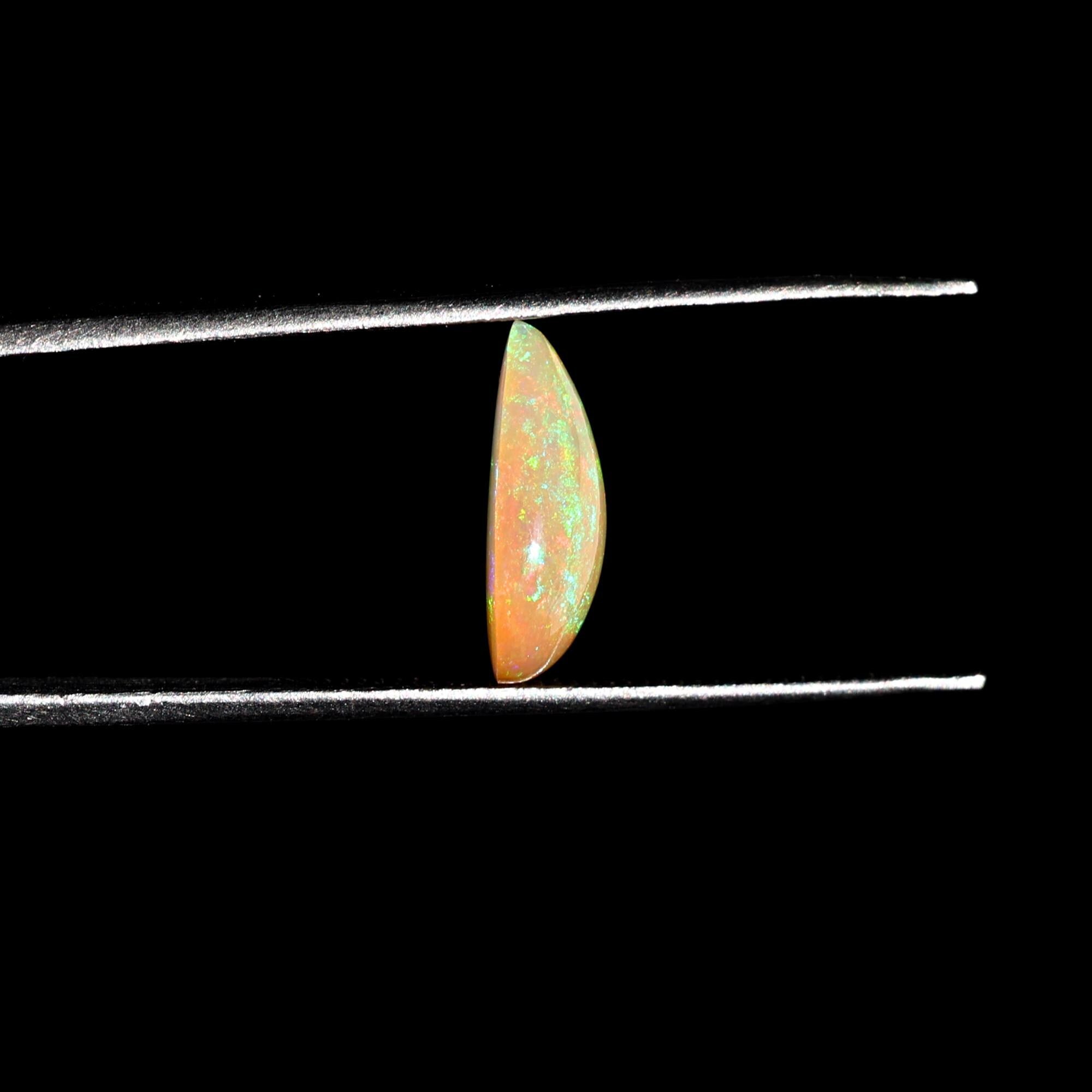 2.50 Carat White Ethiopian Opal Cabochon Pear Shape: Loose Gemstone for Jewelry