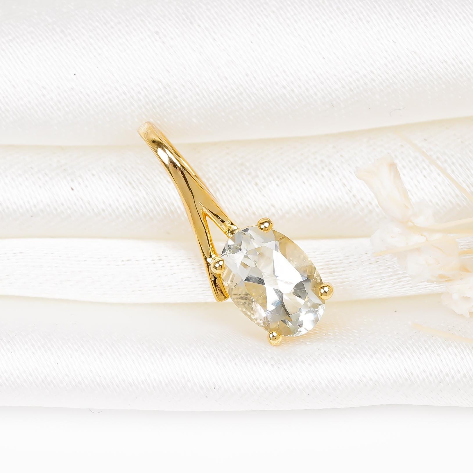 Green Amethyst Pendant: Handmade 925 Sterling Silver Oval Gemstone