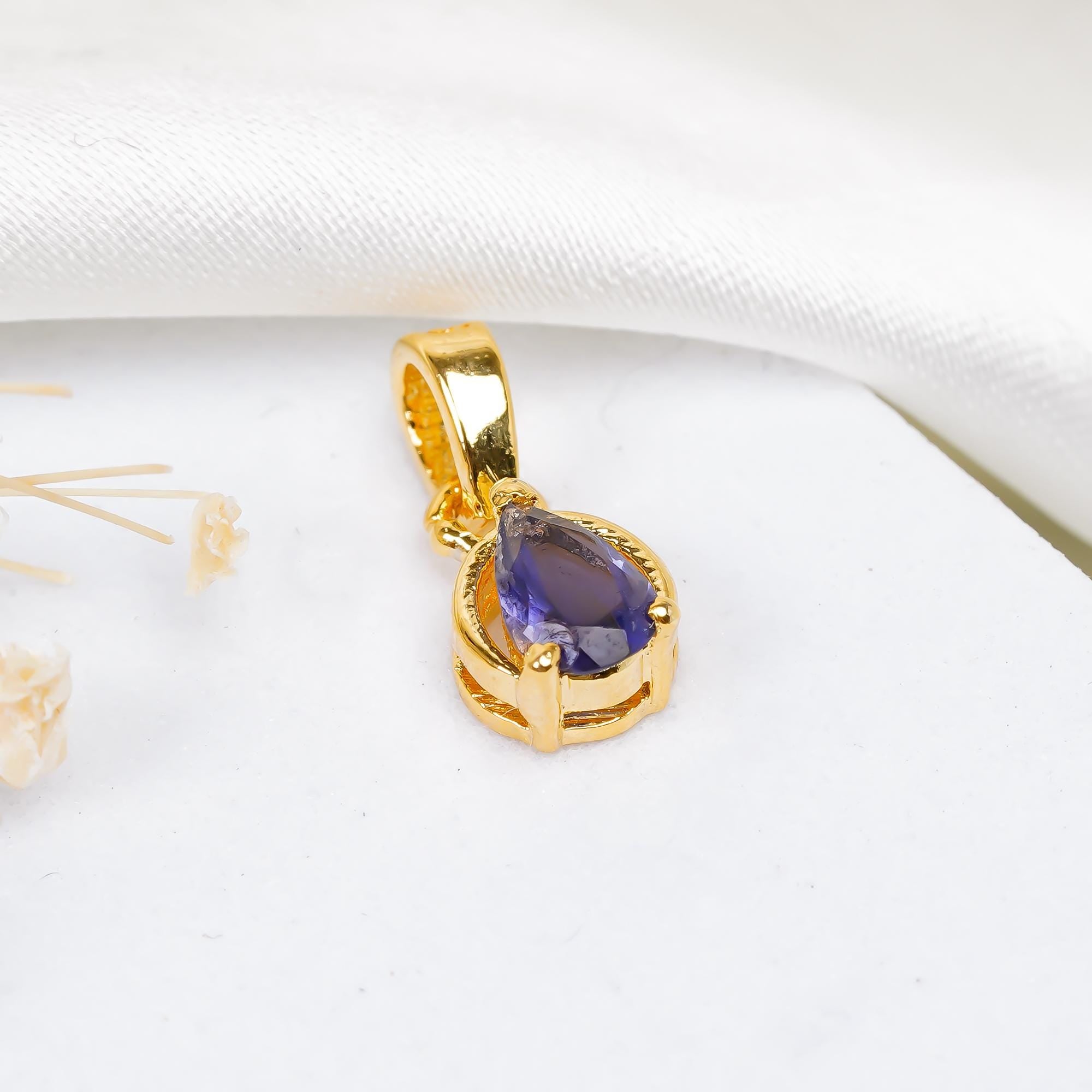 Handmade Iolite 925 Sterling Silver Pendant: Bohemian Gemstone