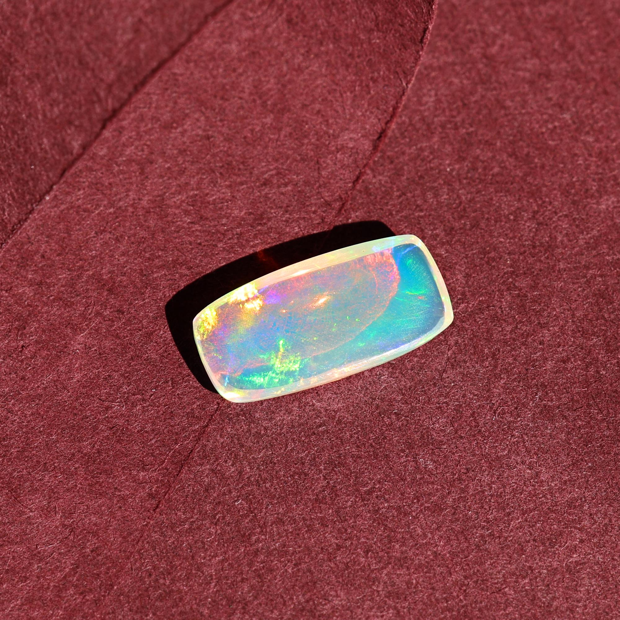 Loose Ethiopian Fire Opal Cabochon: 2.68 Carat White Gemstone for Jewelry