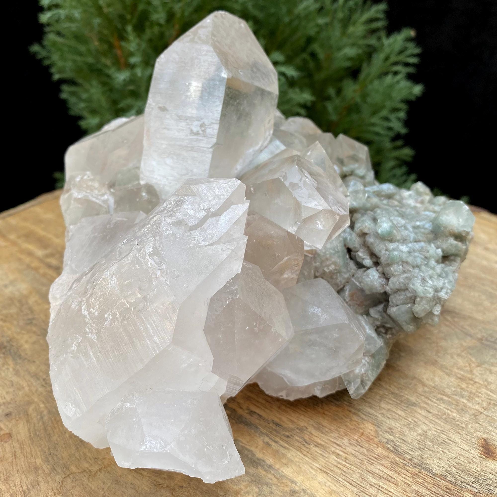 1.580kg Natural Green Phantom Included Himalayan Quartz Cluster  Pointed Crystal Mineral Specimen, Rough Healing Stone GPQ-637