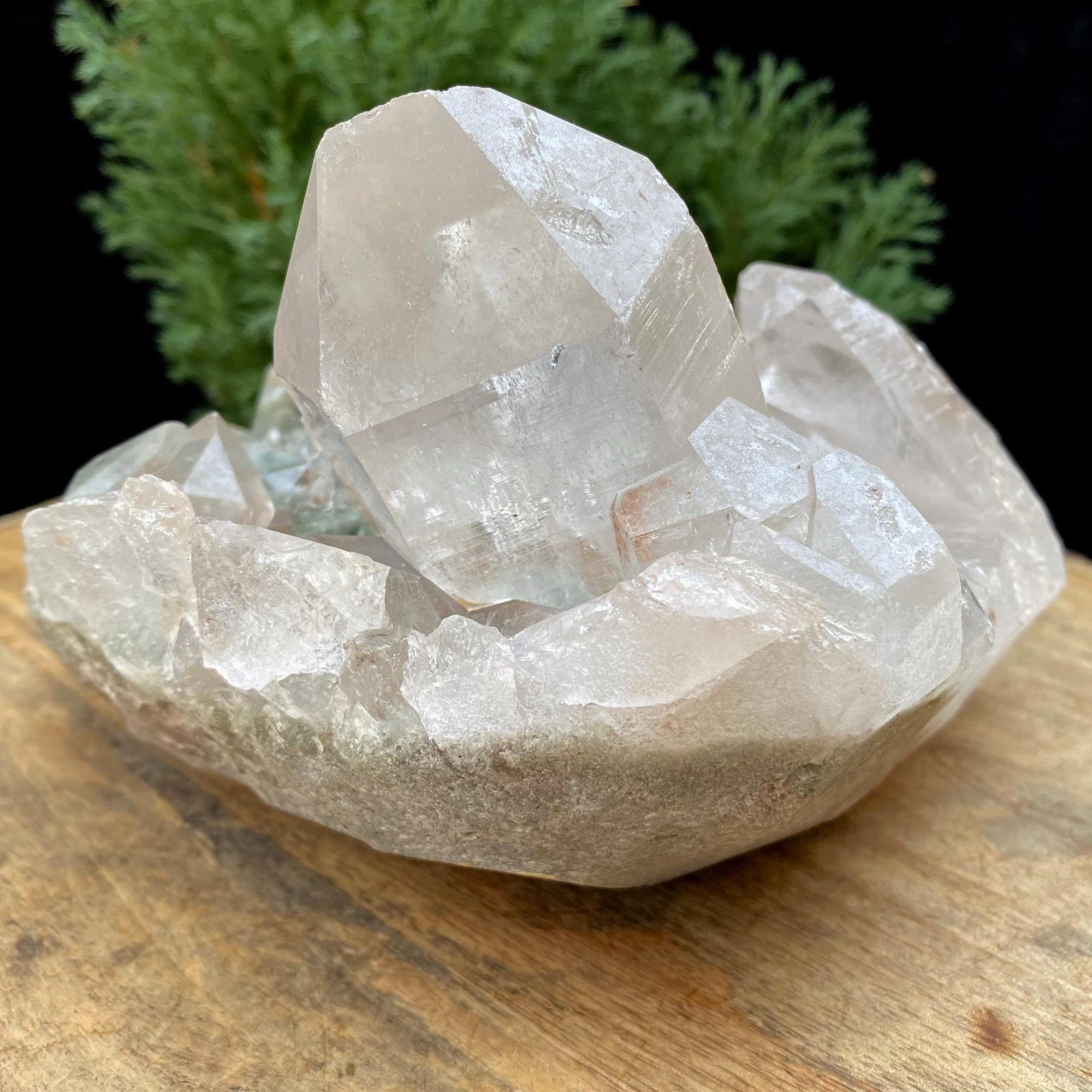 1.580kg Natural Green Phantom Included Himalayan Quartz Cluster  Pointed Crystal Mineral Specimen, Rough Healing Stone GPQ-637