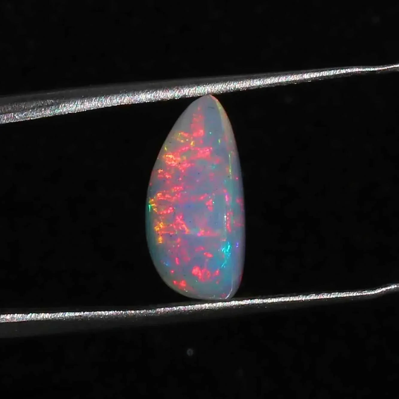 4.7ct Ethiopian Welo Opal Gemstone Cabochon - White Fire Gemstone for Stunning Jewelry loose gemstones
