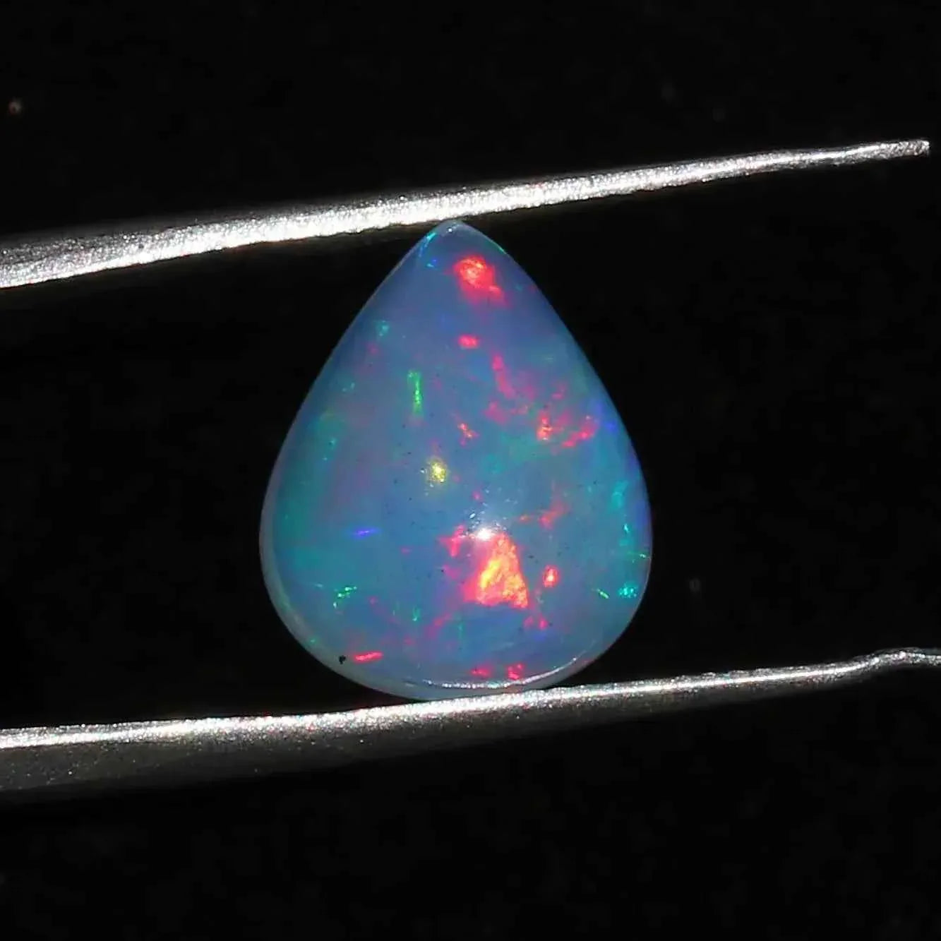 4.7ct Ethiopian Welo Opal Gemstone Cabochon - White Fire Gemstone for Stunning Jewelry loose gemstones