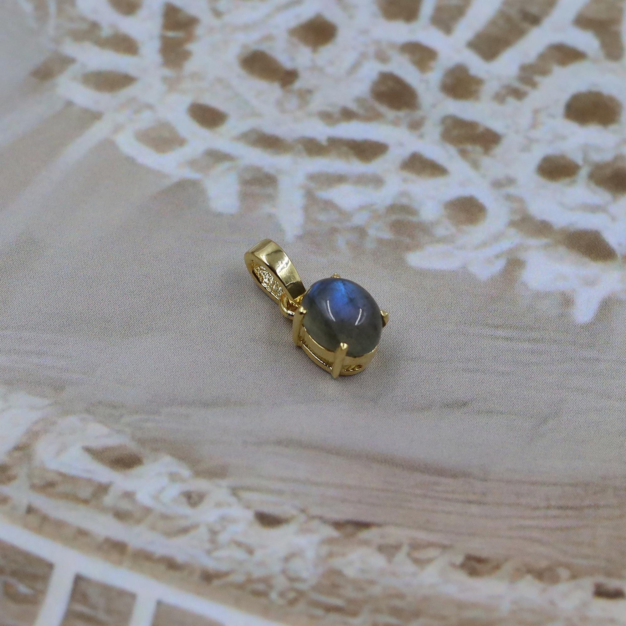 Blue Flash Labradorite Necklace: 925 Sterling Silver Teardrop Pendant
