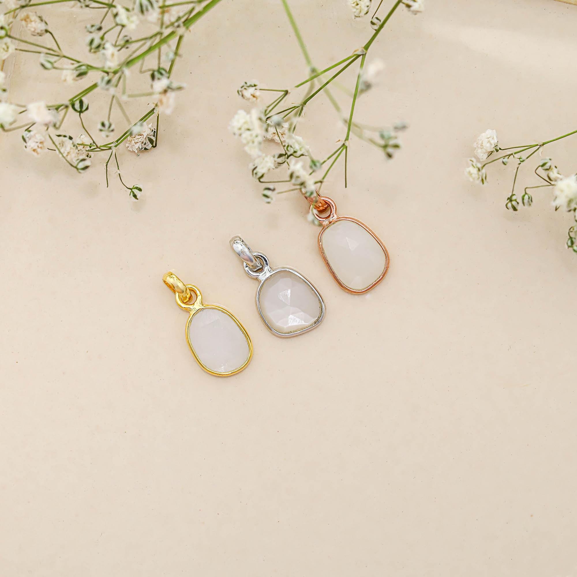 925 Sterling Silver White Moonstone Pendant - Rose Cut Gemstone