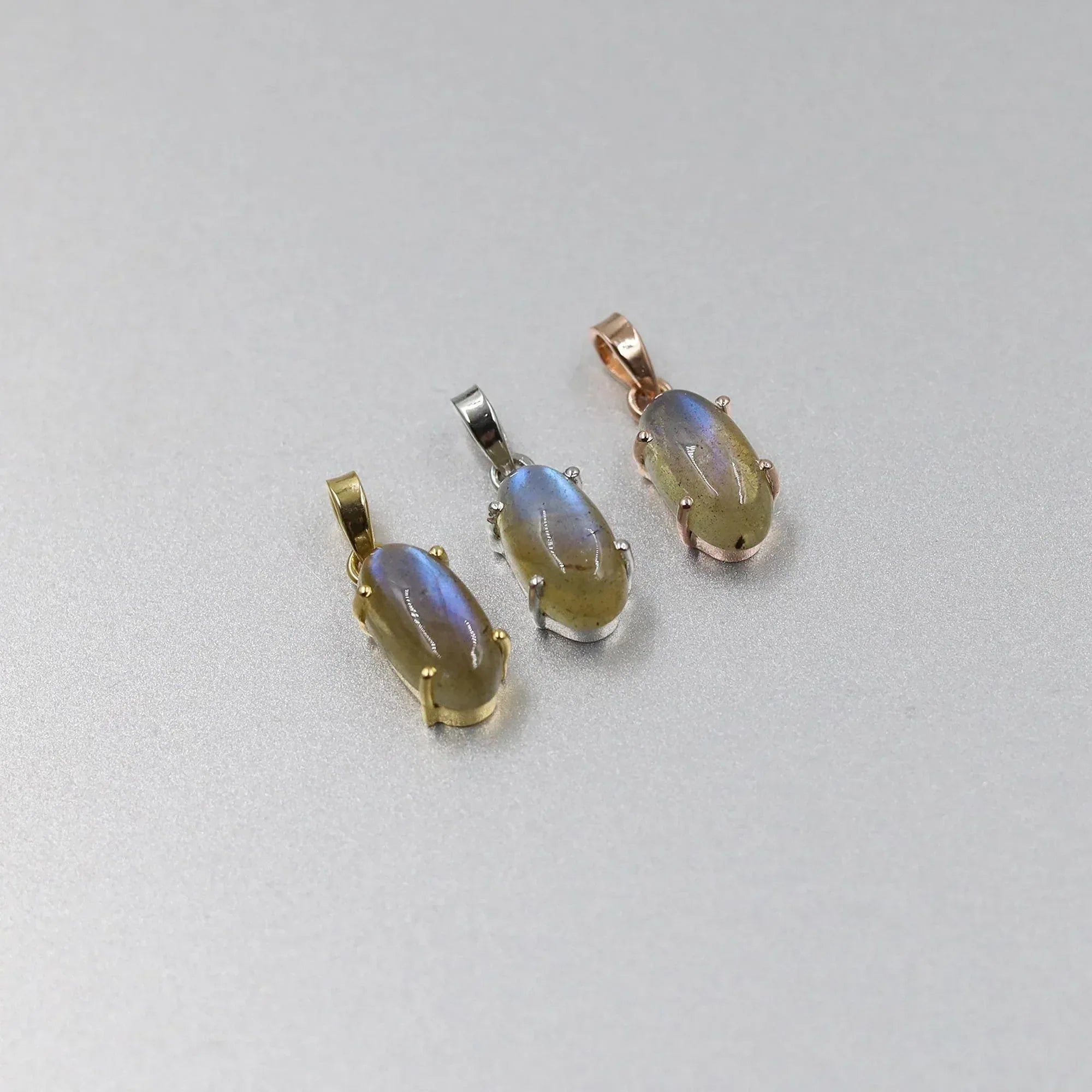 Blue Flash Labradorite 925 Silver Pendant: Boho Gemstone Necklace