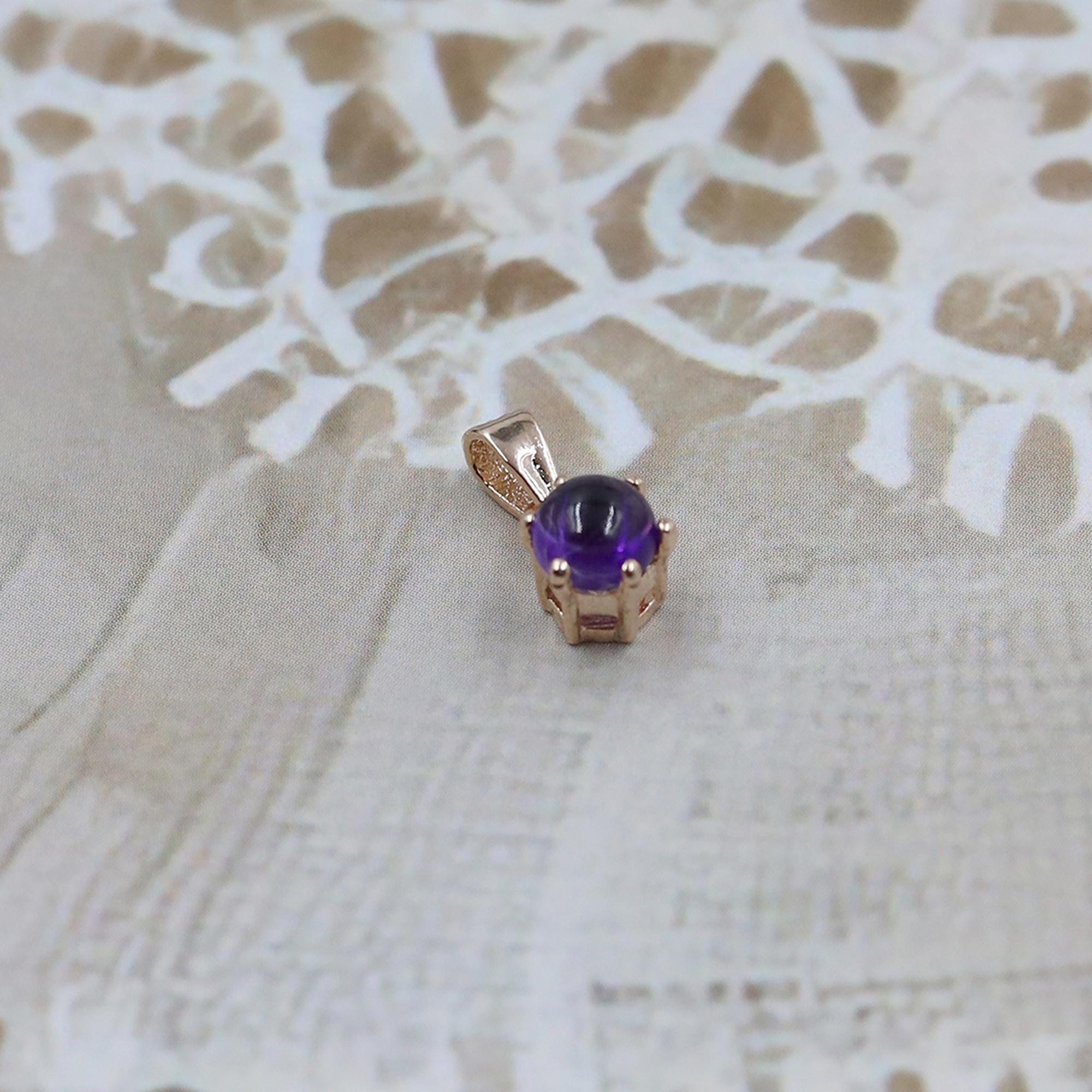 Natural Amethyst 925 Sterling Silver Round Cabochon Pendant