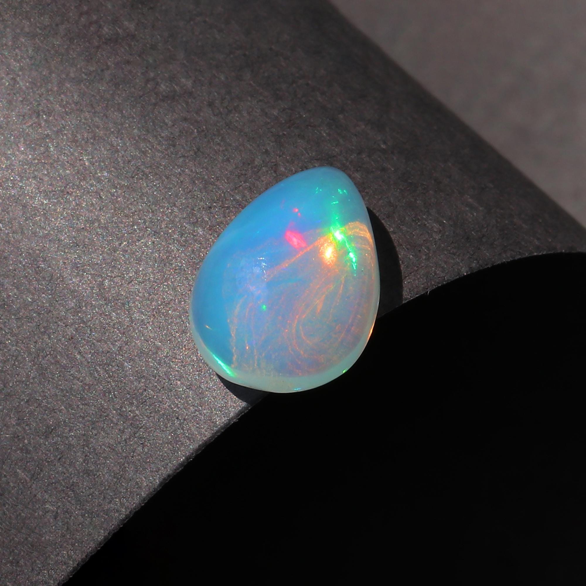 Pear Ethiopian Welo Opal Cabochon: Natural Gemstone for Jewelry Making (2.28 ct, 9x12mm