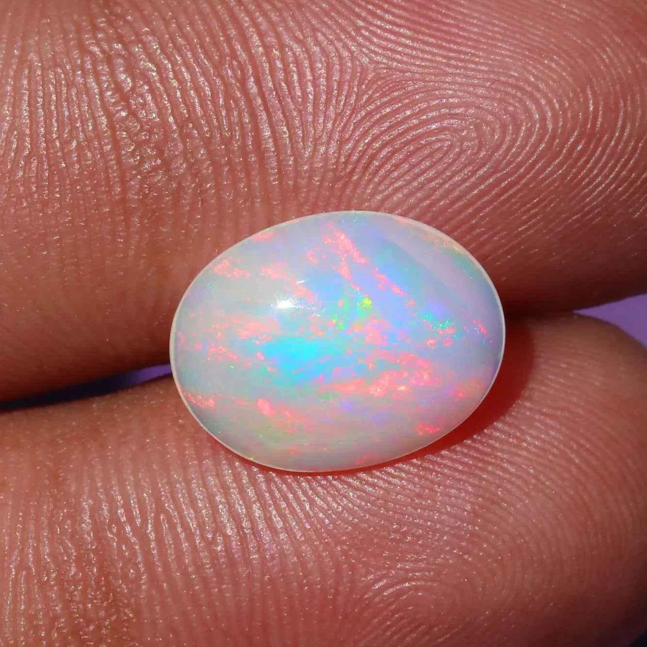 Ethiopian Welo Opal Cabochon: 2.6 Carat Oval Gemstone for Jewelry loose gemstones