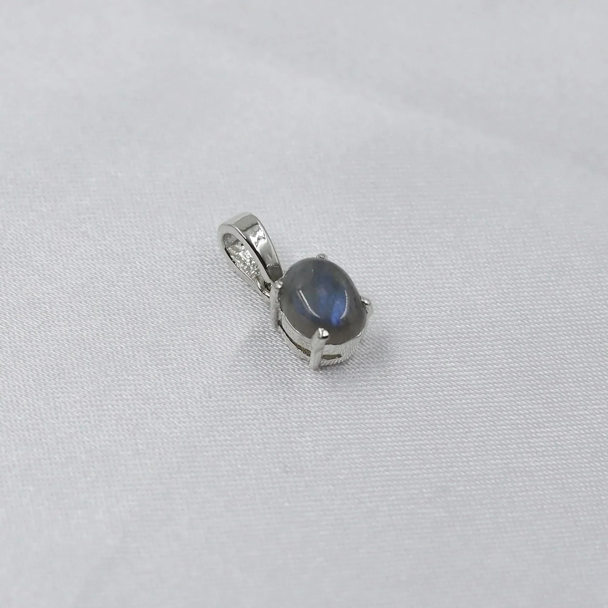 Blue Flash Labradorite Necklace: 925 Sterling Silver Teardrop Pendant
