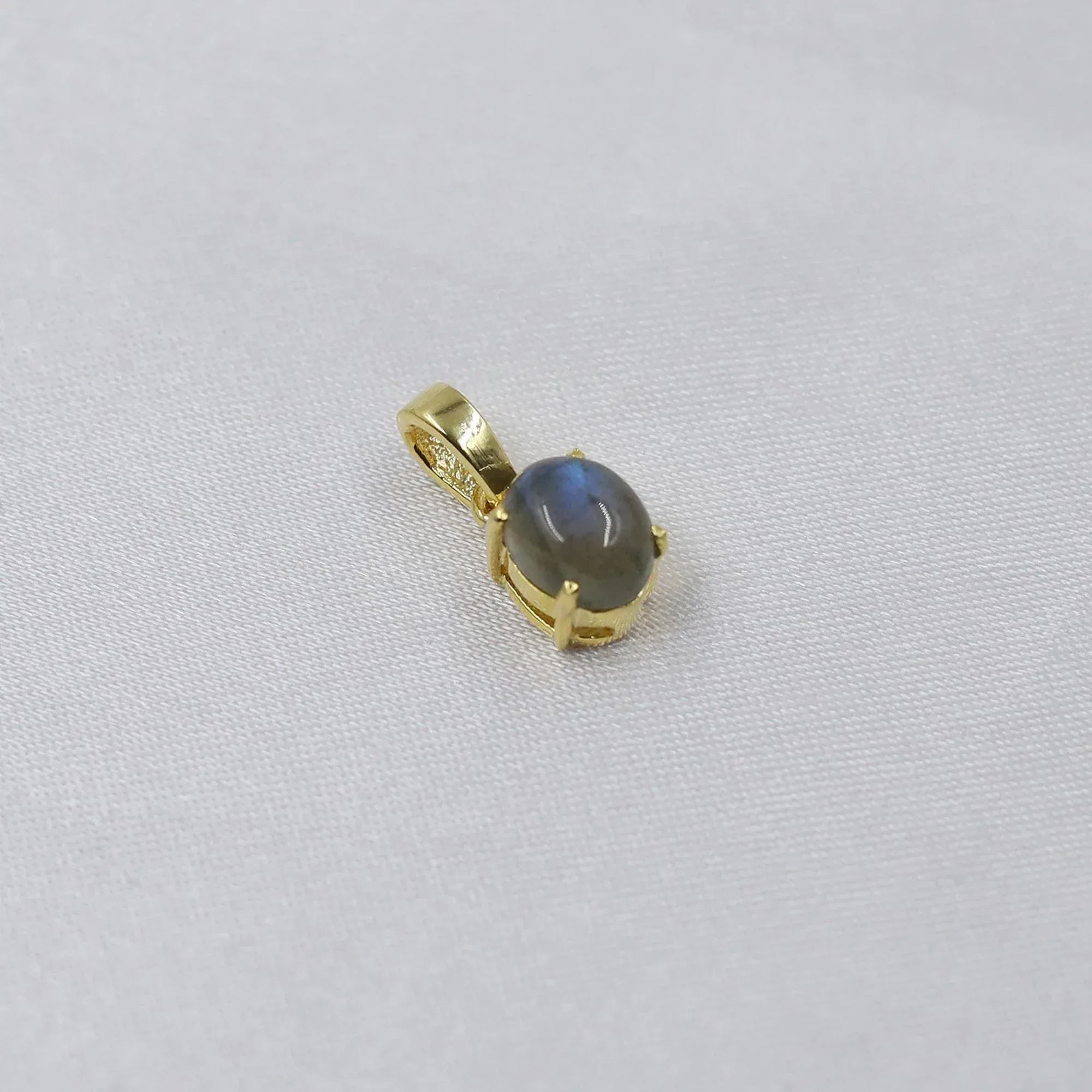 Blue Flash Labradorite Necklace: 925 Sterling Silver Teardrop Pendant