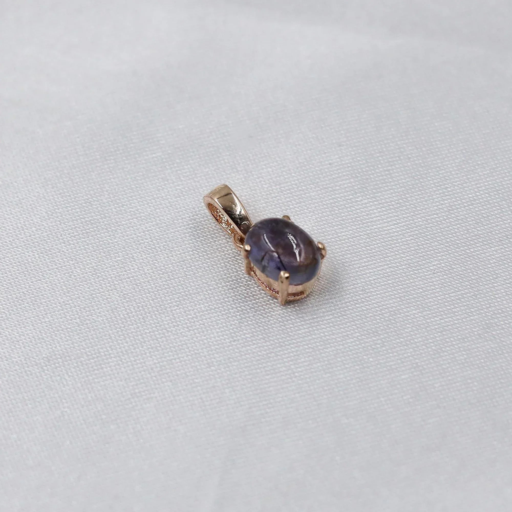 Handmade Iolite Gemstone Pendant: 925 Sterling Silver Necklace