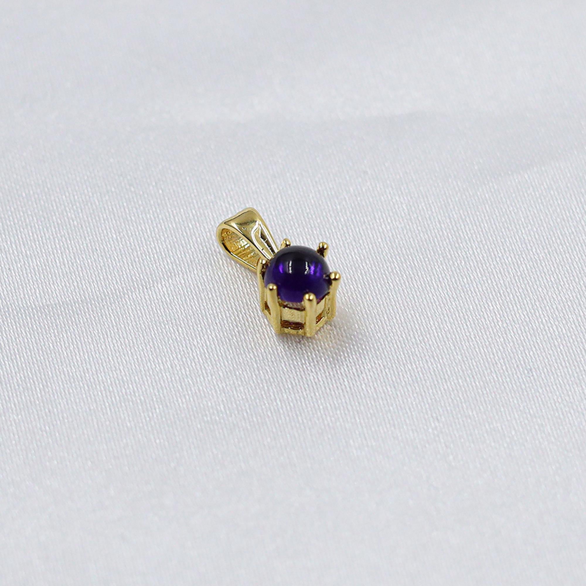 Natural Amethyst 925 Sterling Silver Round Cabochon Pendant