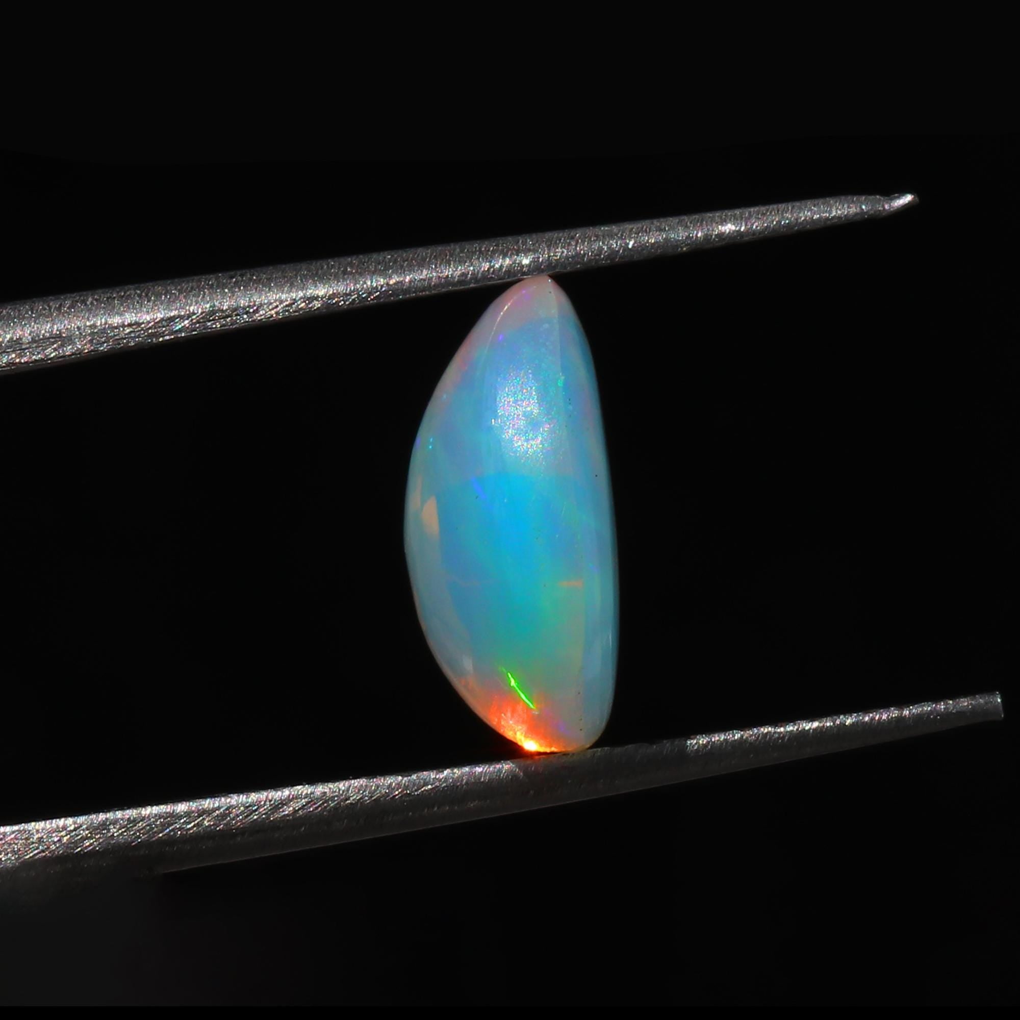 Pear Ethiopian Welo Opal Cabochon: Natural Gemstone for Jewelry Making (2.28 ct, 9x12mm