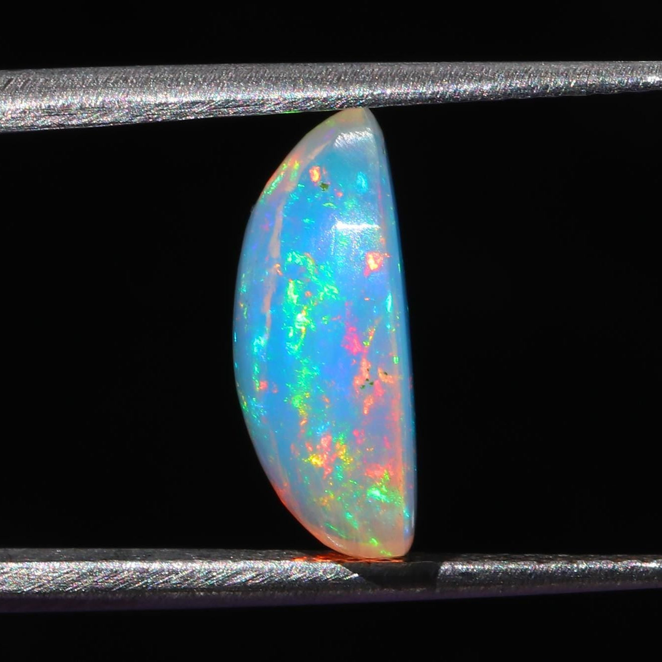 Welo Opal Cabochon: Pear Shape Ethiopian Gemstone, 2.84 cts