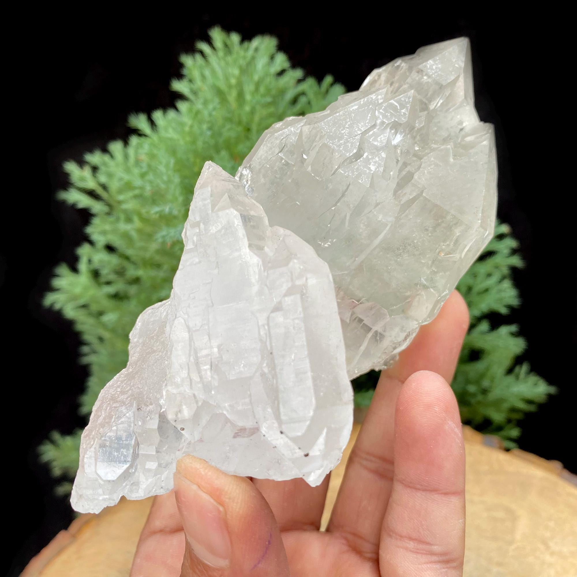 Natural Green Chlorite Quartz Crystal from Manihar  Healing Collectors Specimen, 470gm