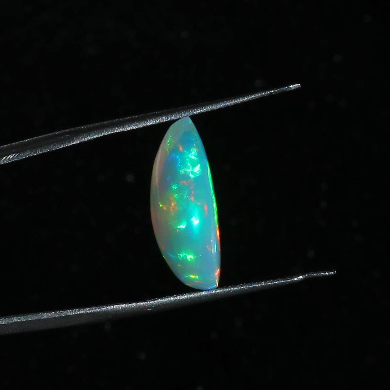 Ethiopian Welo Opal Cabochon: Pear Shape Loose Gemstone (6.3 Cts, 11x18 mm)