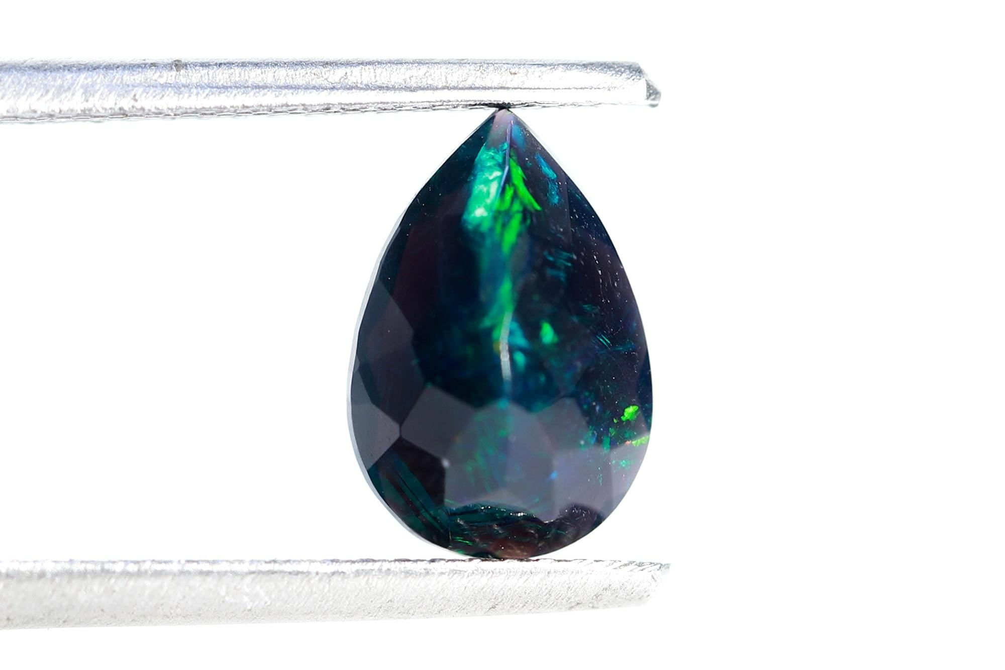 Ethiopian Black Opal Gemstone: 1.26 Cts, 7x10mm Faceted Cut Stone