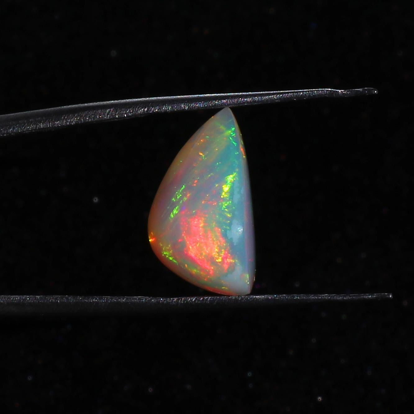 White Ethiopian Opal 7.94ct Pear Cabochon – 14x16mm Untreated Natural Gemstone EPW 196
