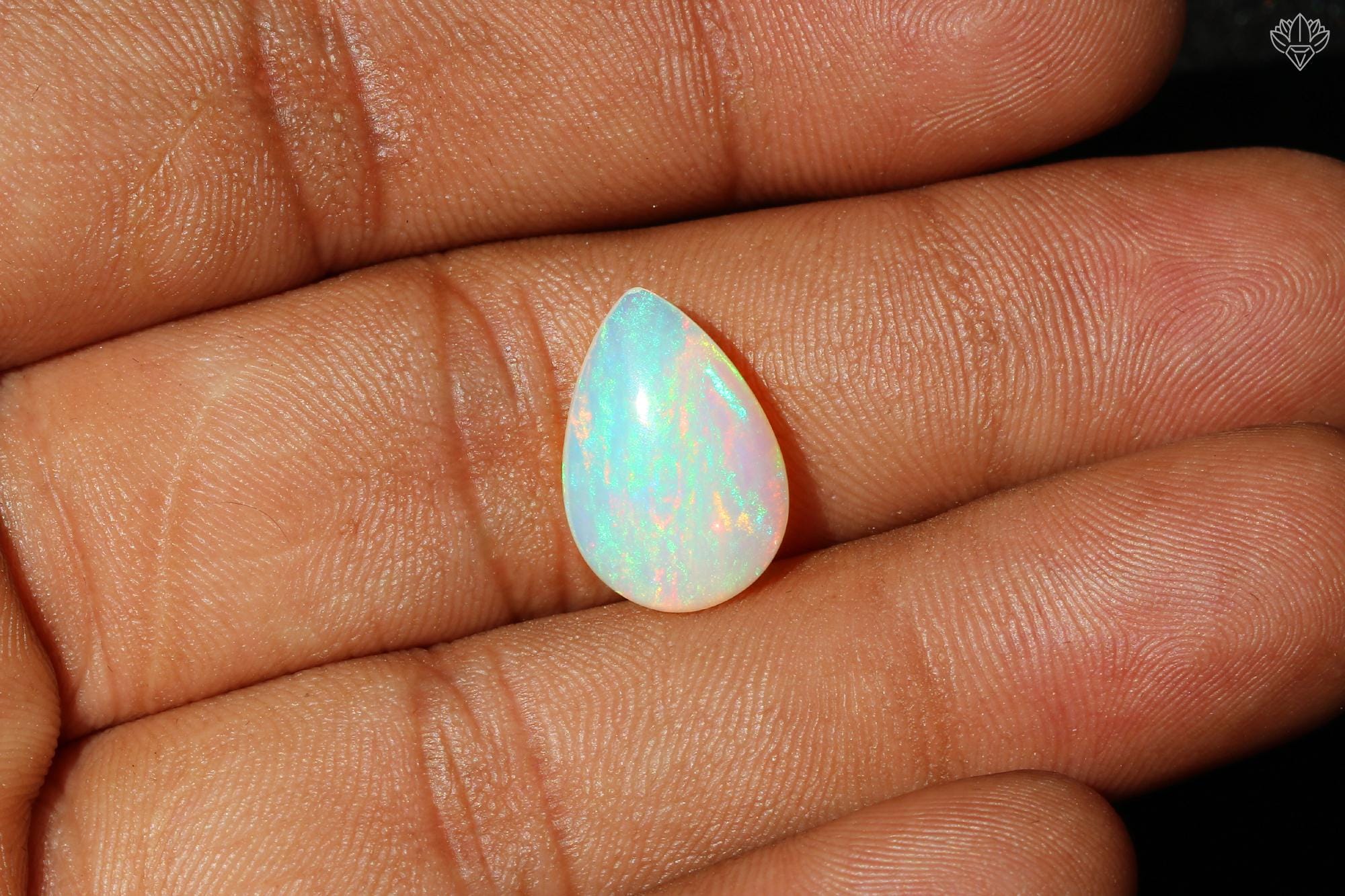 Ethiopian Welo Opal Cabochon: AAA Grade Multi-Fire Gemstone, 11x16mm