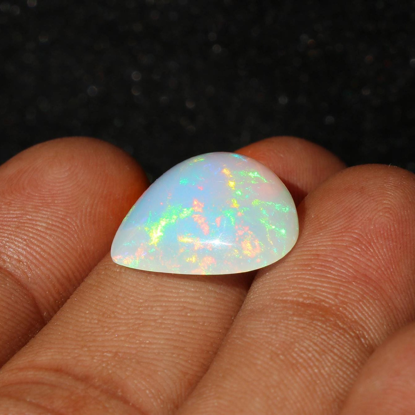 Ethiopian Welo Opal Cabochon: 8.88 Ct Heart Shape Gemstone