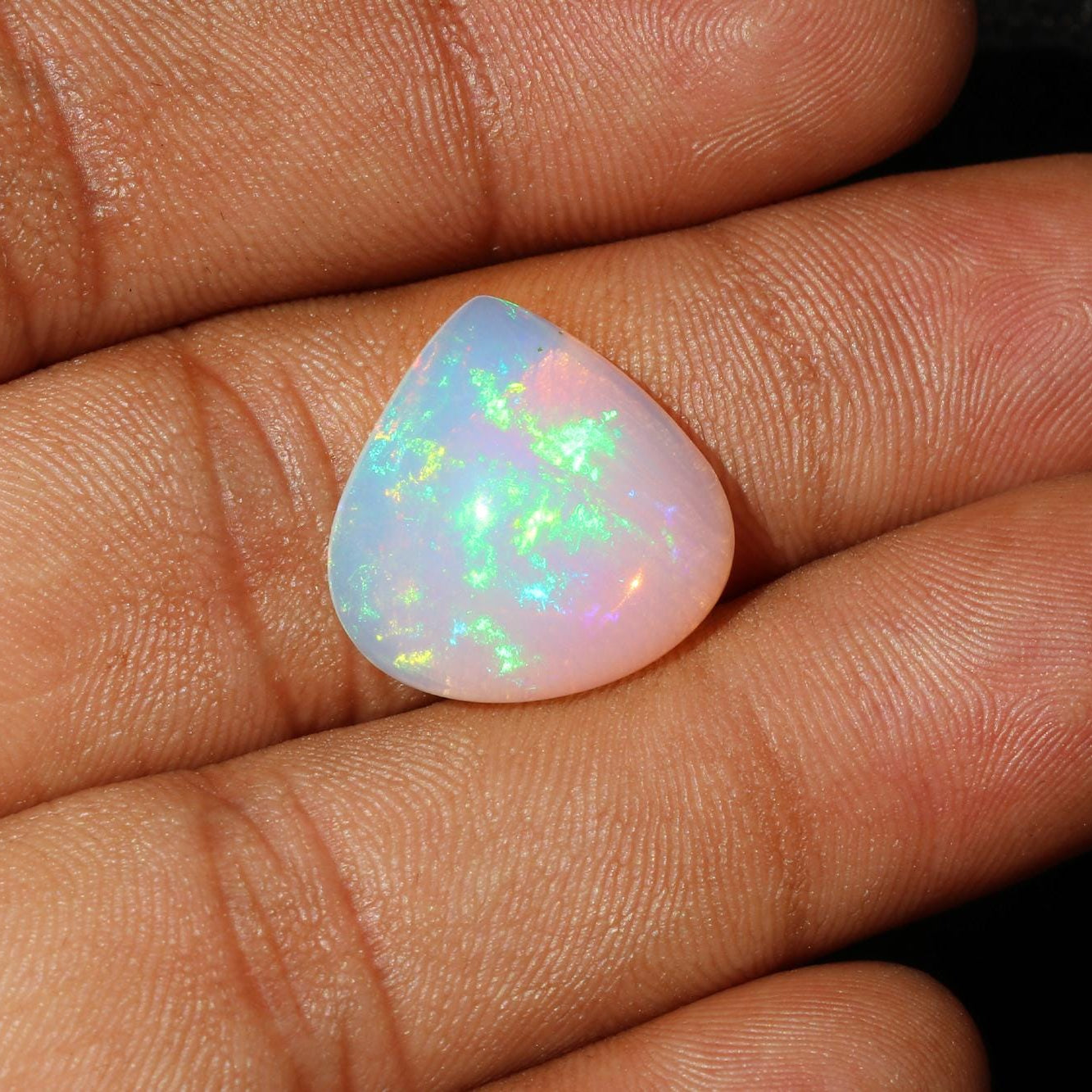 Ethiopian Welo Opal Cabochon: 8.88 Ct Heart Shape Gemstone
