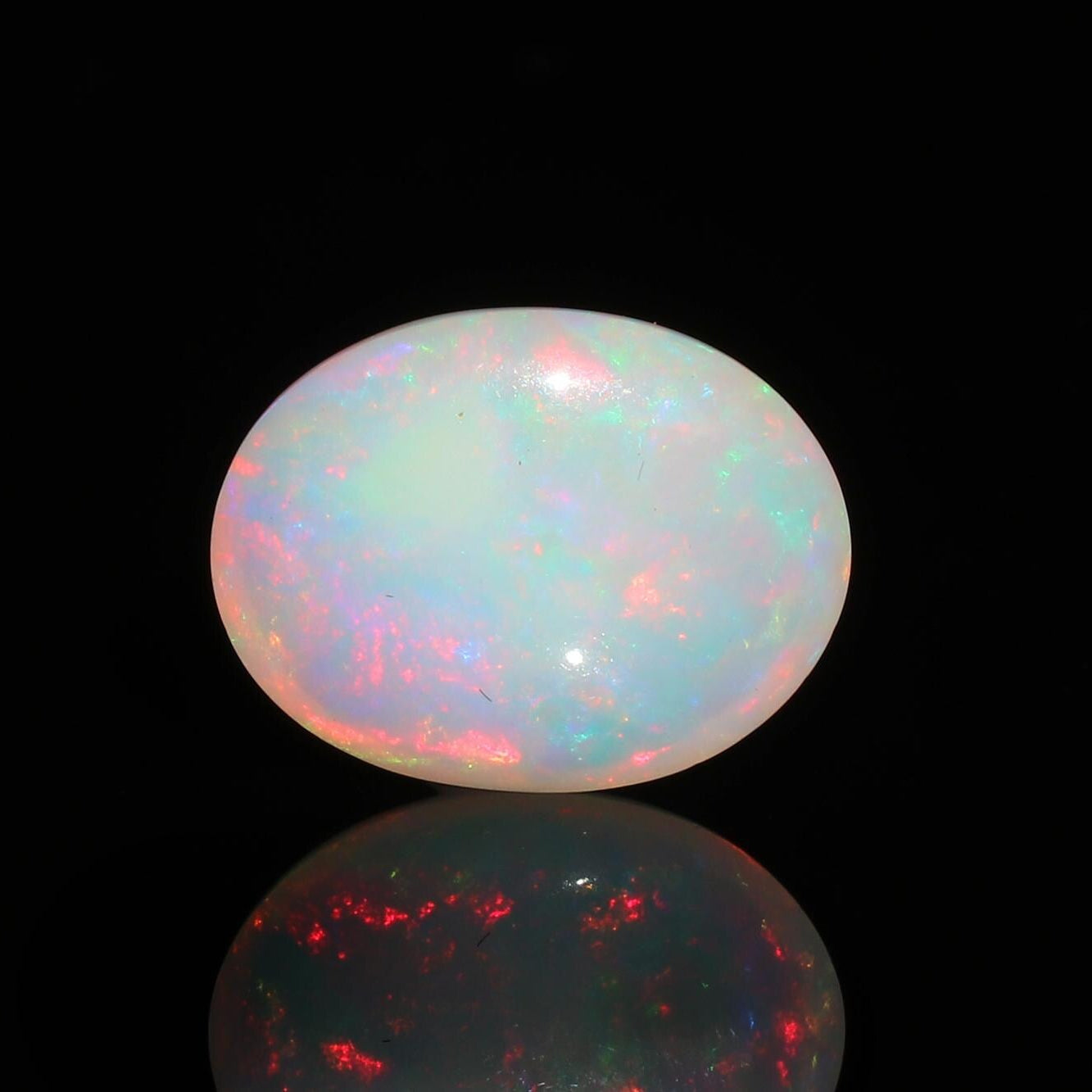 Ethiopian Welo Opal Cabochon: AAA Grade Pinfire Gemstone, 5.40 ct