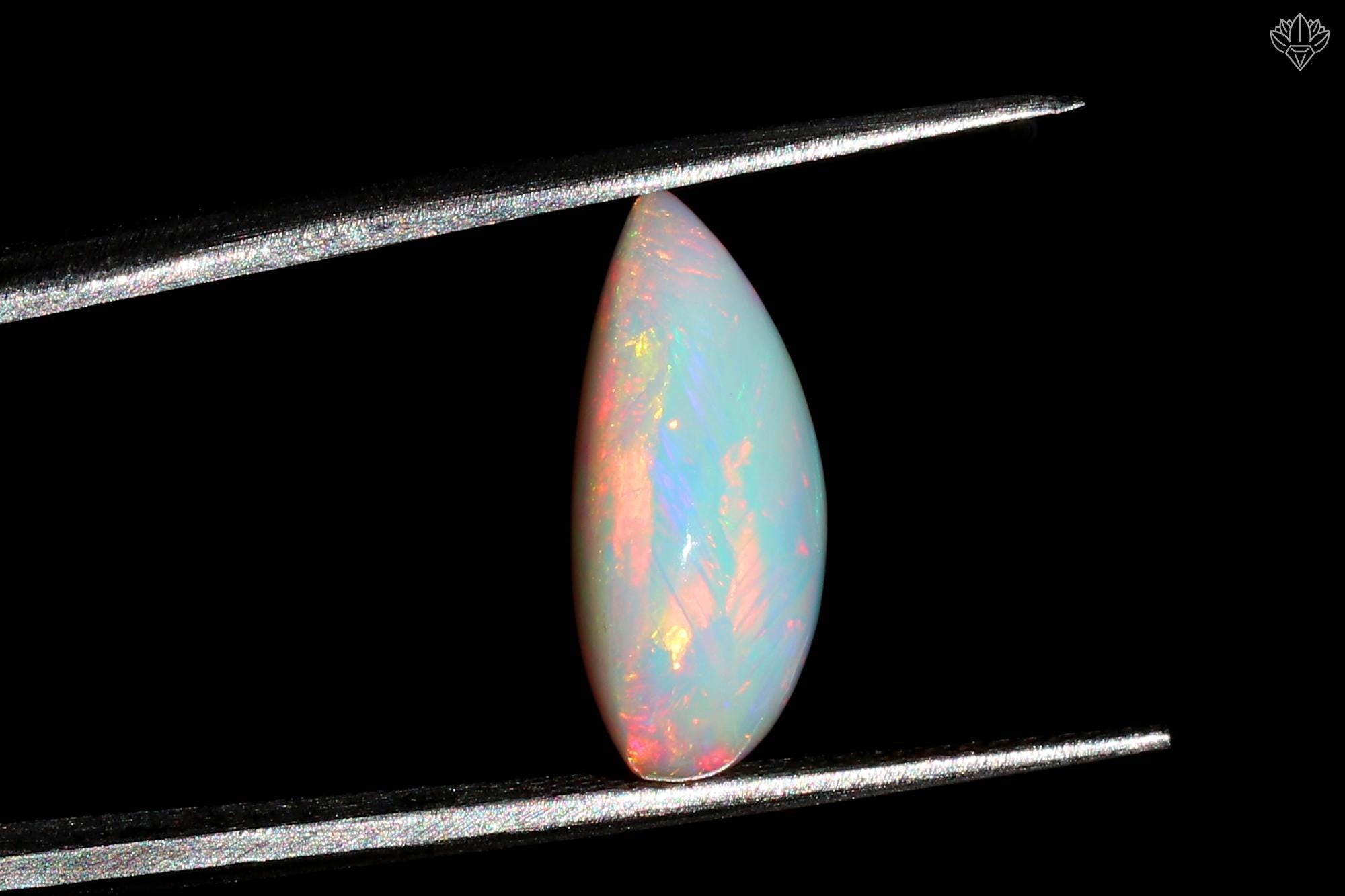 Ethiopian Welo Opal Cabochon: AAA Grade Multi-Fire Gemstone, 6.19 Cts