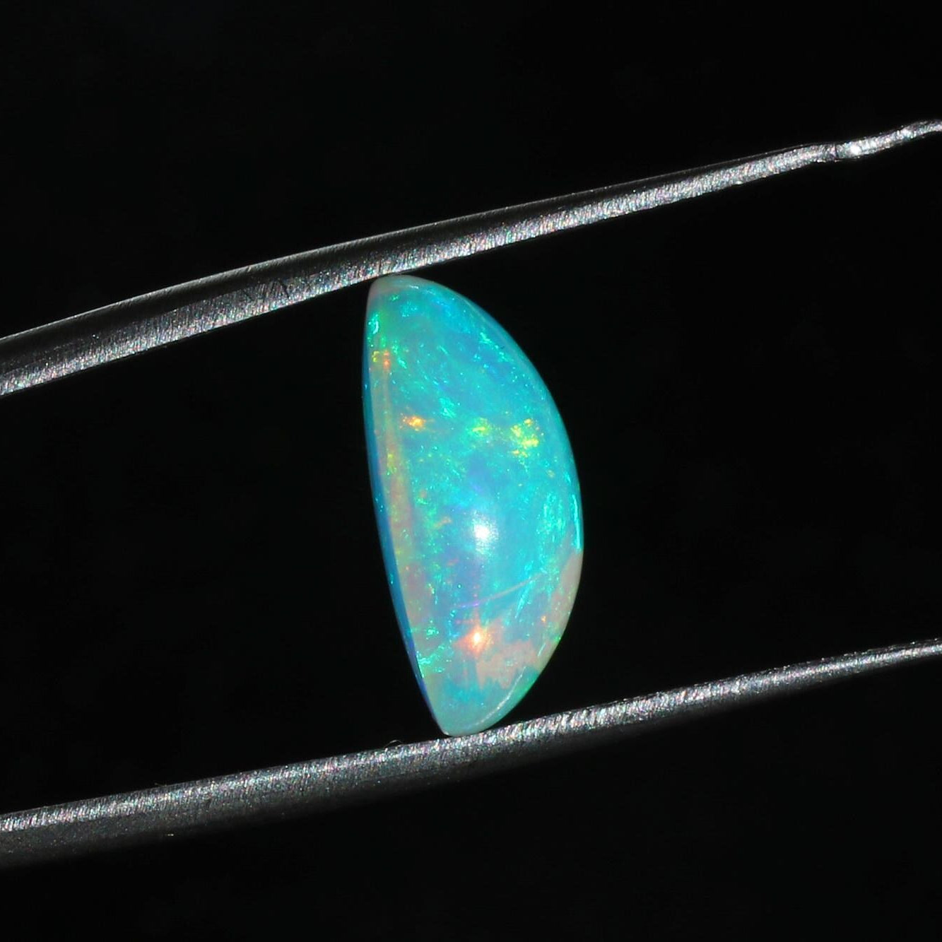 Welo Opal Cabochon: 5.58 Cts Ethiopian Fire Opal, October Birthstone