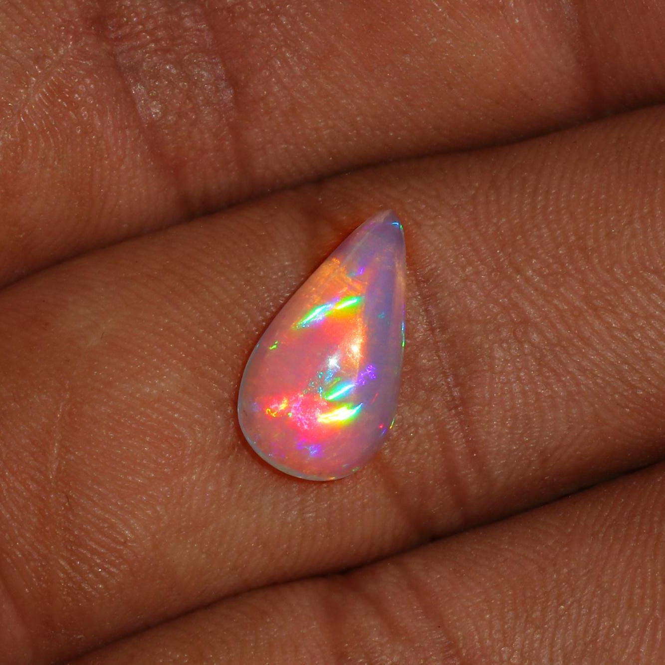 Welo Fire Opal Cabochon: Rainbow Pear-Shape Gemstone (15x8mm, 2.73Ct
