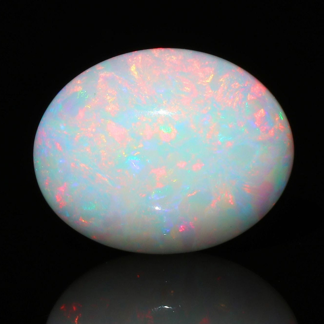 Ethiopian Opal Cabochon: 7.98 ct Welo Gemstone for Jewelry Making