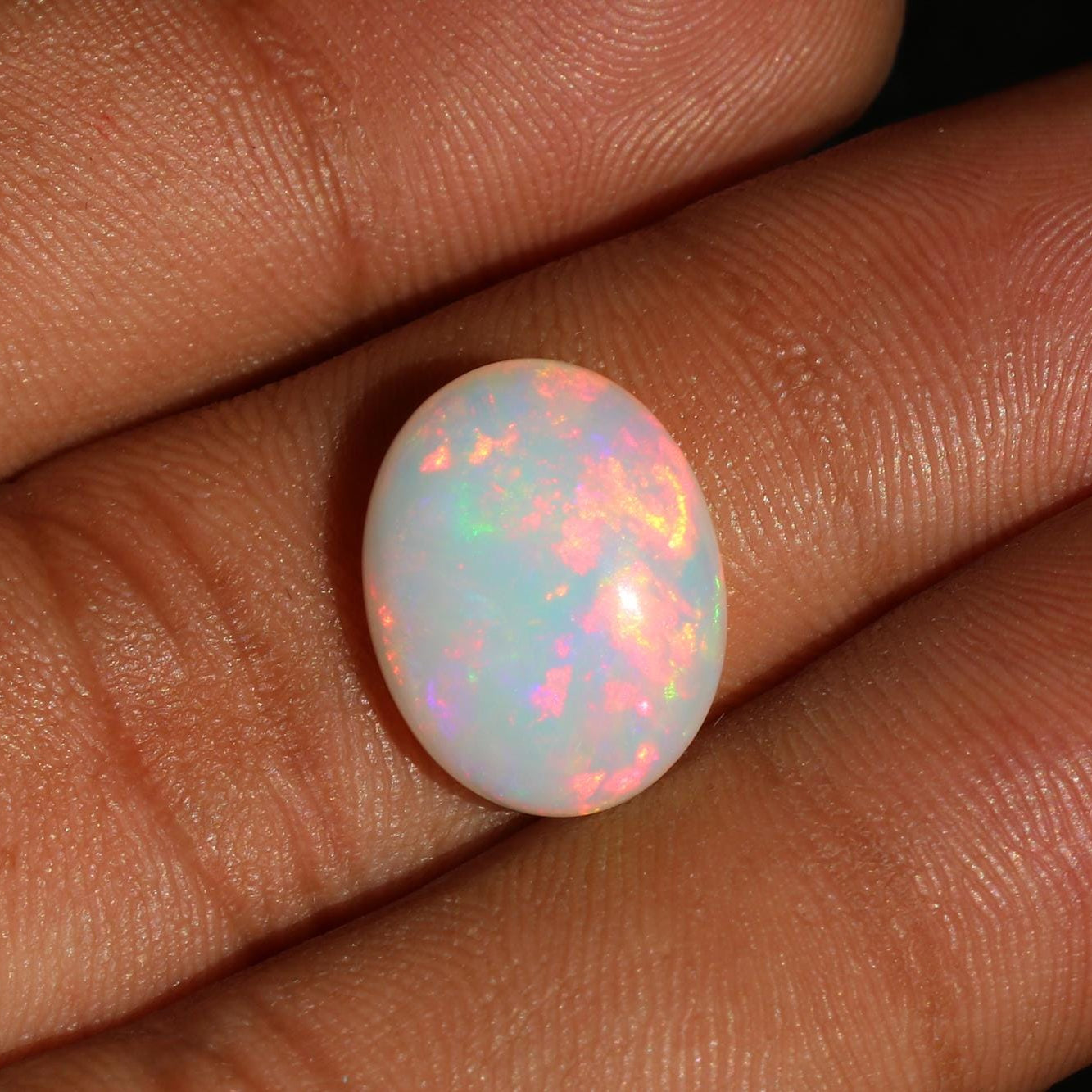 Ethiopian Welo Opal Cabochon: AAA Grade Pinfire Gemstone, 5.40 ct