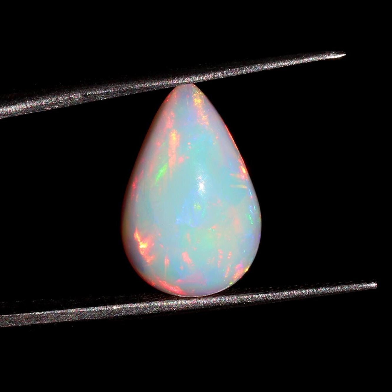 Ethiopian Welo Opal Cabochon: AAA Grade Multi-Fire Gemstone, 6.19 Cts