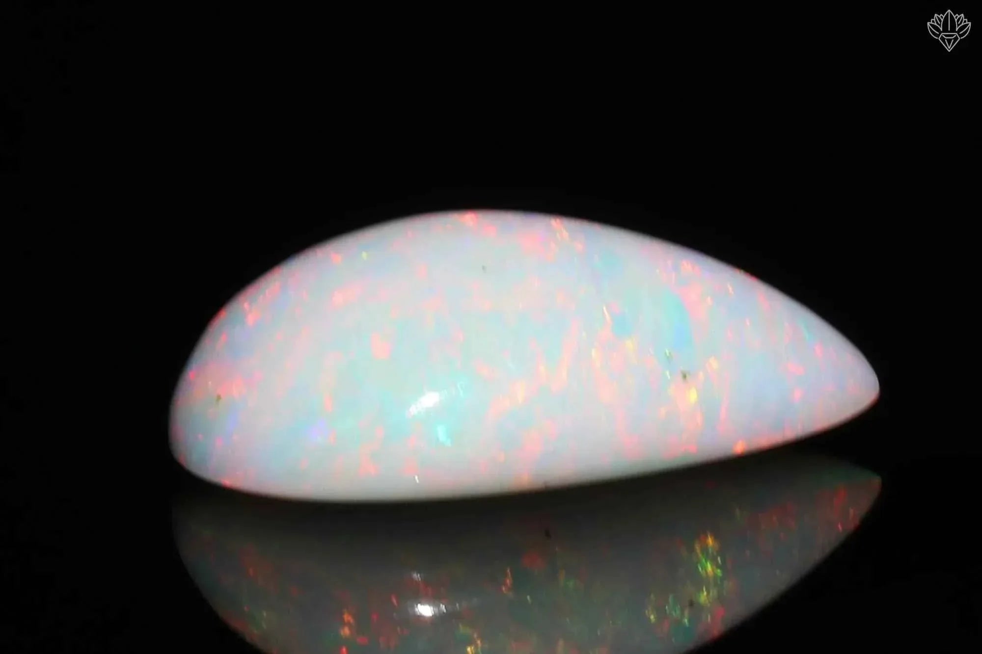 Ethiopian Opal Cabochon: Rainbow Iridescent Gemstone, 9.00 Ct loose gemstones