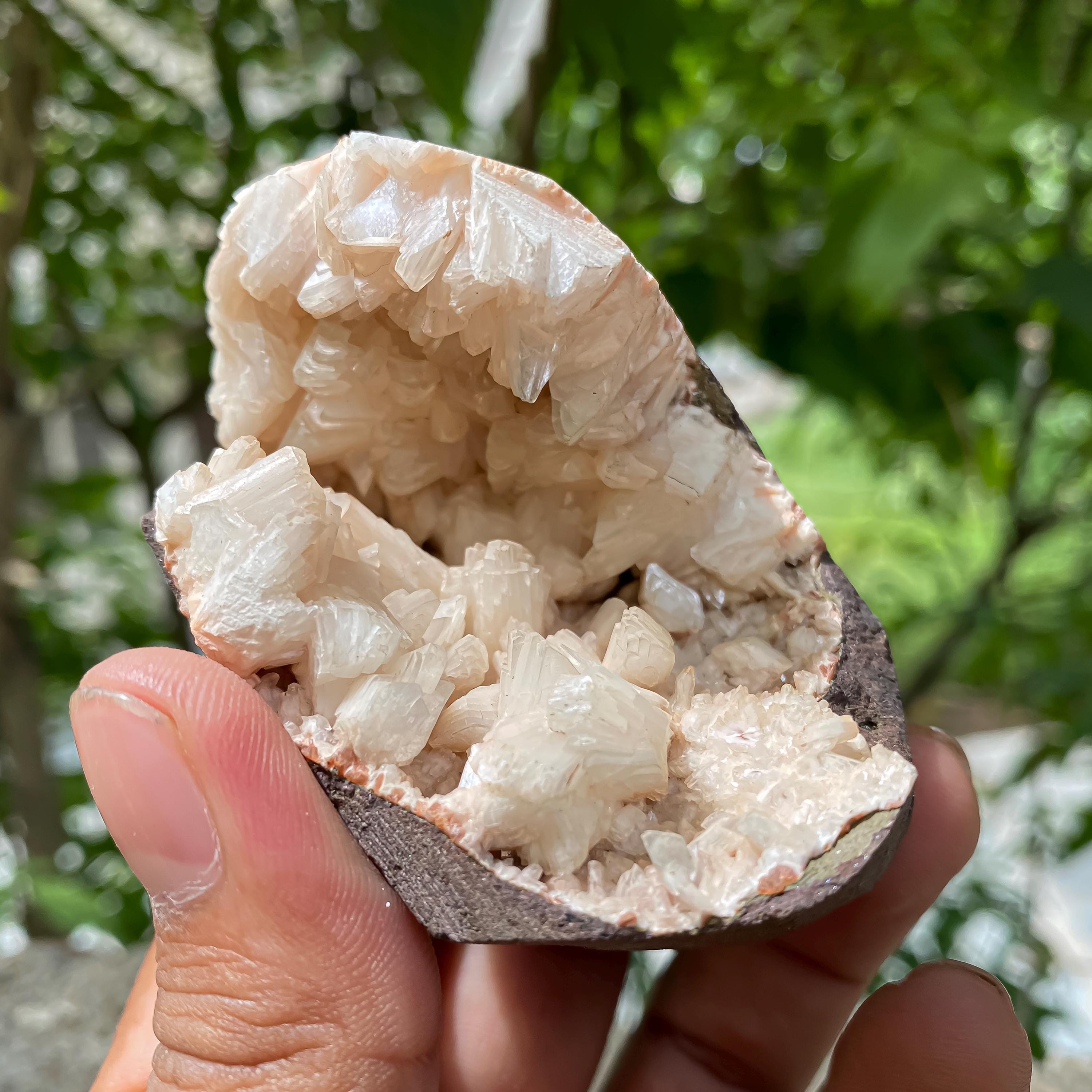 Stillbite Apophyllite Geode Rough - Raw Crystal Cluster for Healing, Energy Work & Spiritual Decor 170gm