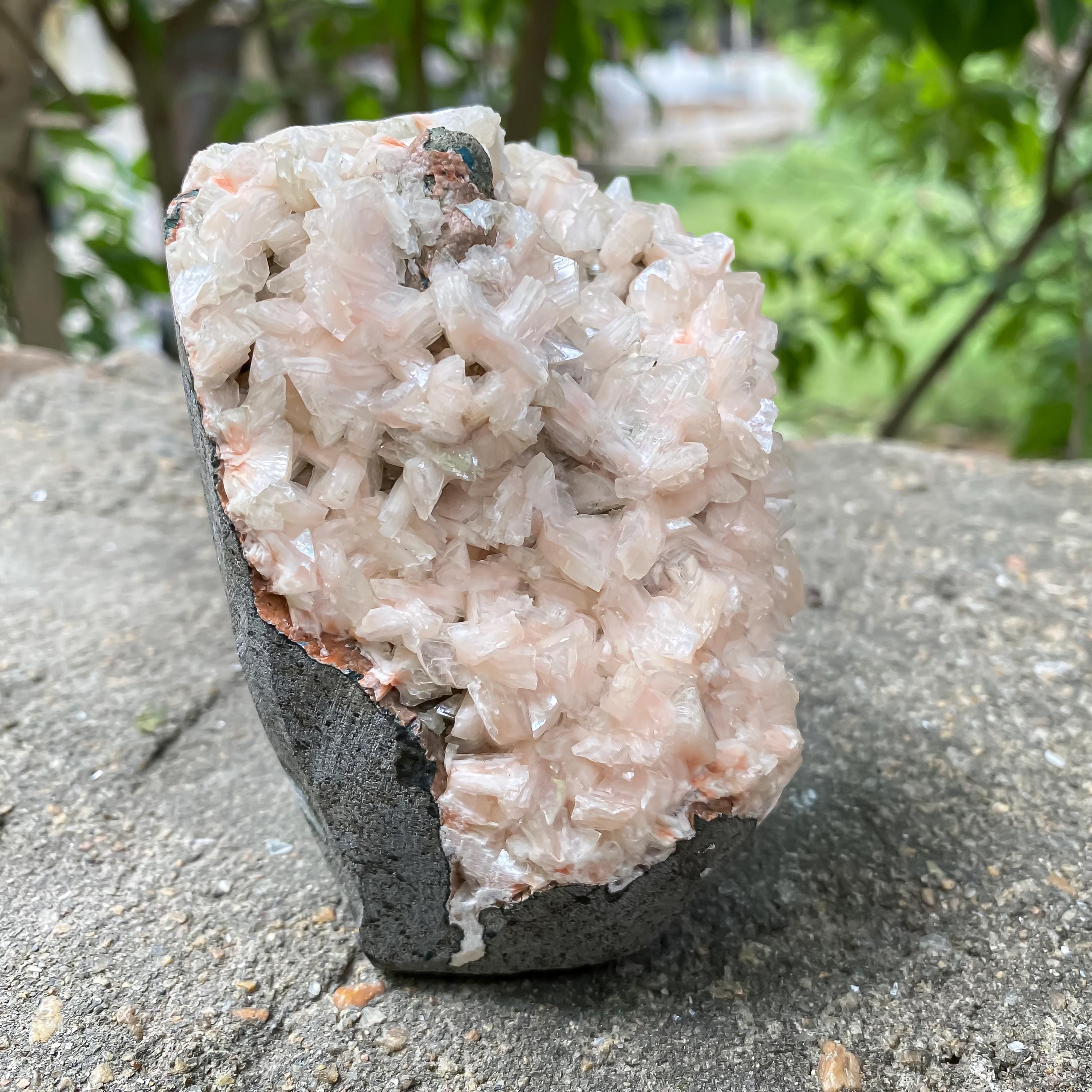 Raw Peach Stilbite Apophyllite Cluster : Healing Crystal, 450gm