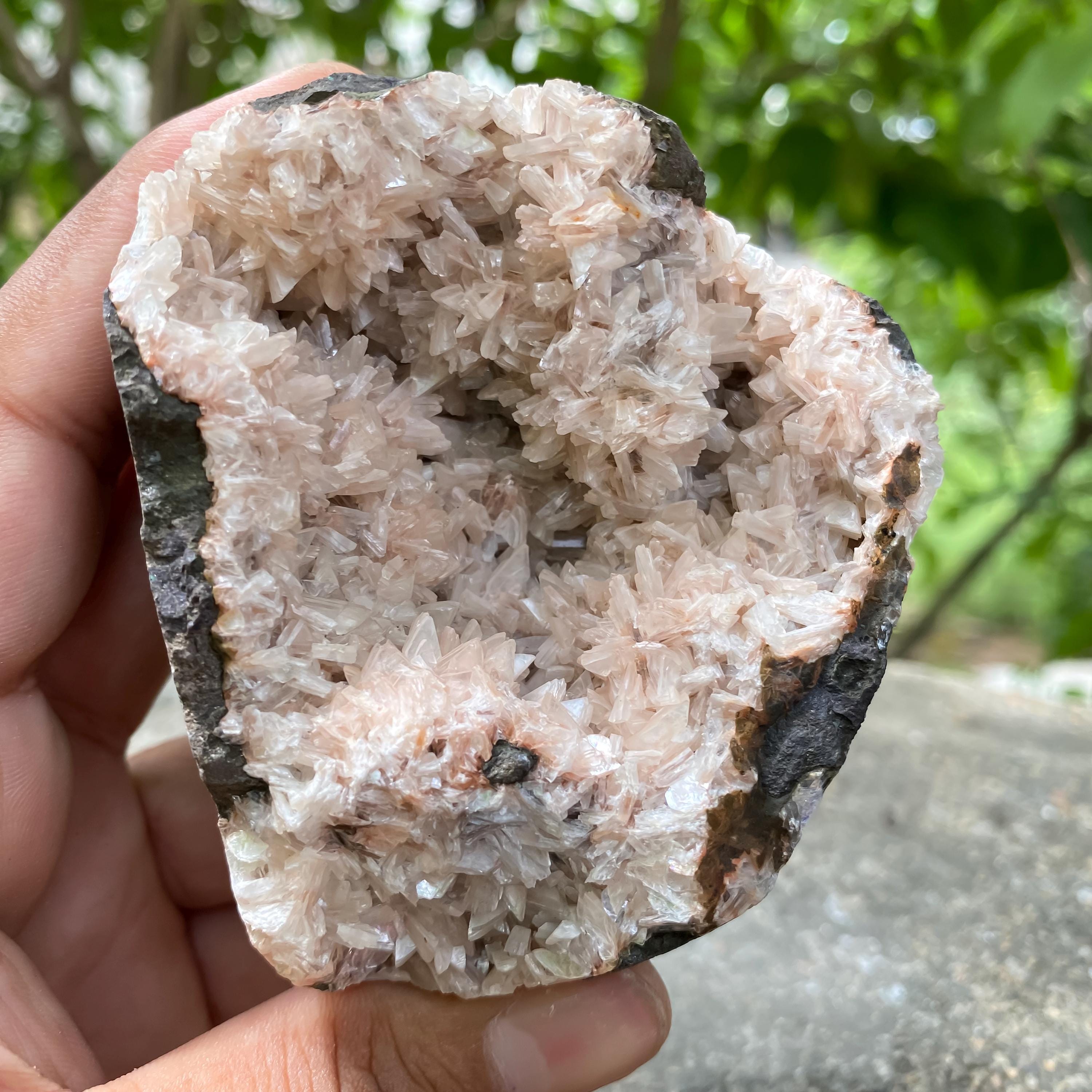 Natural Apophyllite & Stilbite Geode Specimen: 335gm Natural Mineral Collection Rough