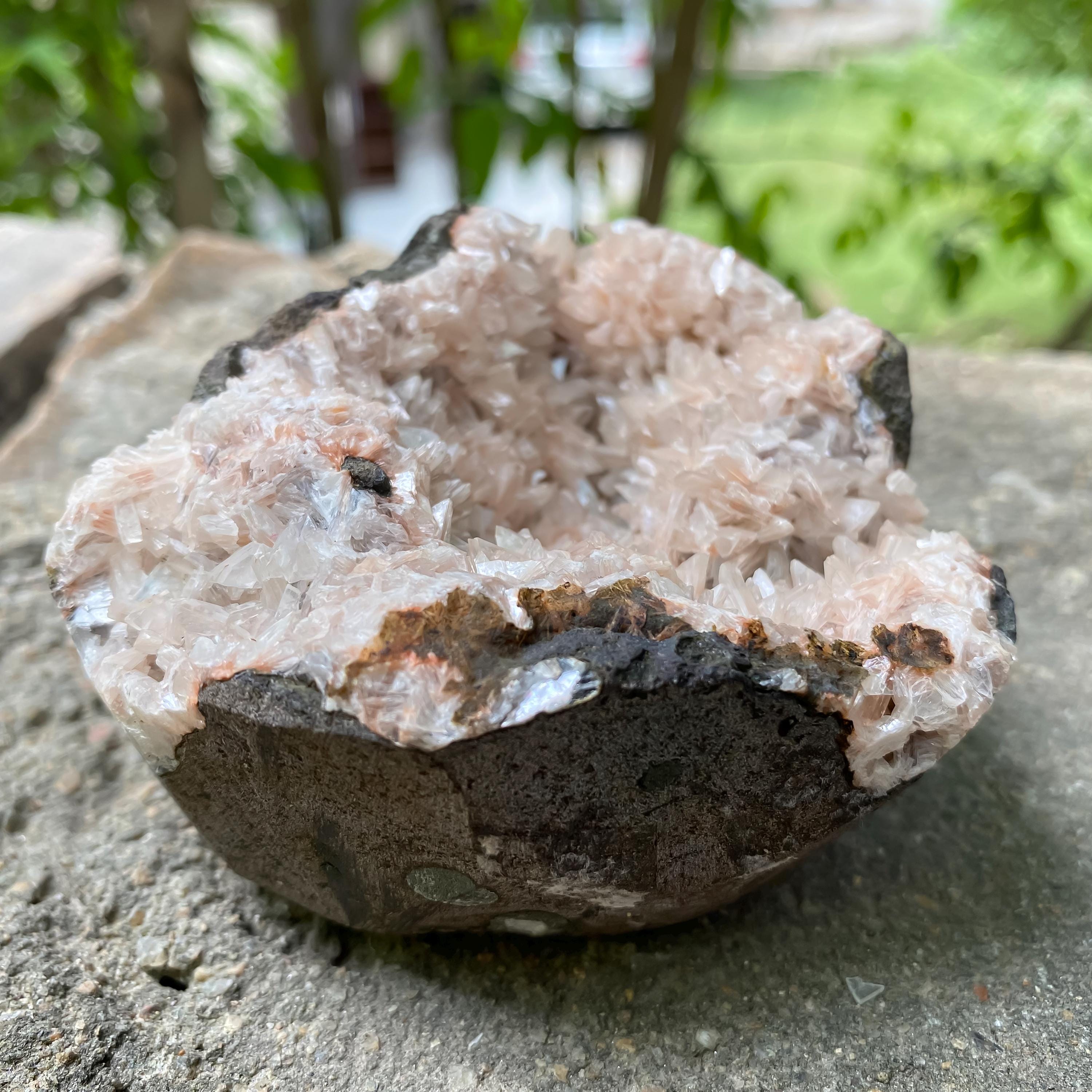 Natural Apophyllite & Stilbite Geode Specimen: 335gm Natural Mineral Collection Rough