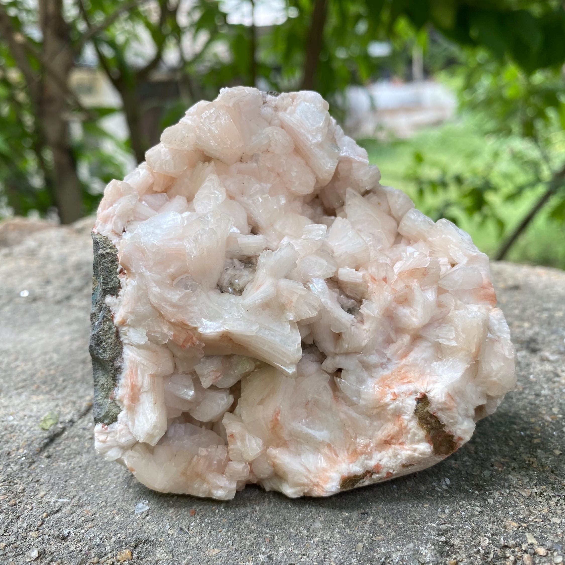 Raw Stilbite Apophyllite Geode Cluster Rough  455gm Natural Healing Crystal Cluster, Home Decor Stone